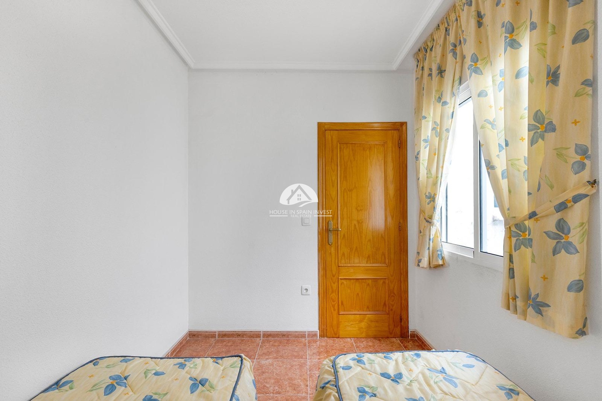 Resale - Apartment  - Torrevieja - Playa del Cura