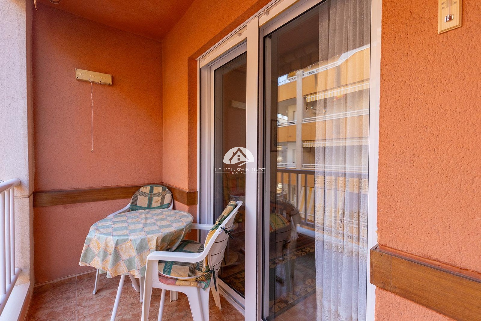 Resale - Apartment  - Torrevieja - Playa del Cura