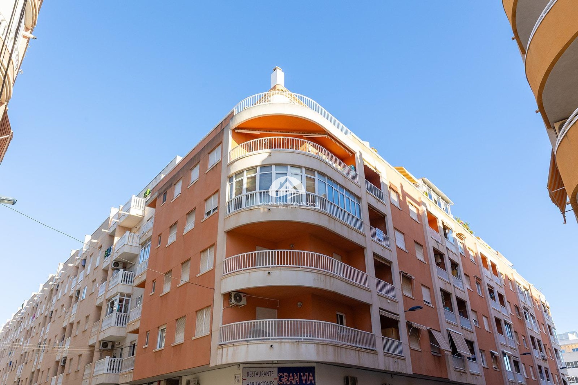 Resale - Apartment  - Torrevieja - Playa del Cura