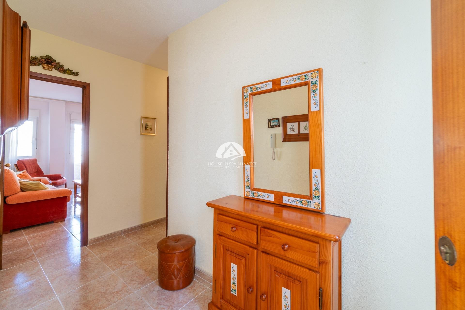 Resale - Apartment  - Torrevieja - Playa del Cura
