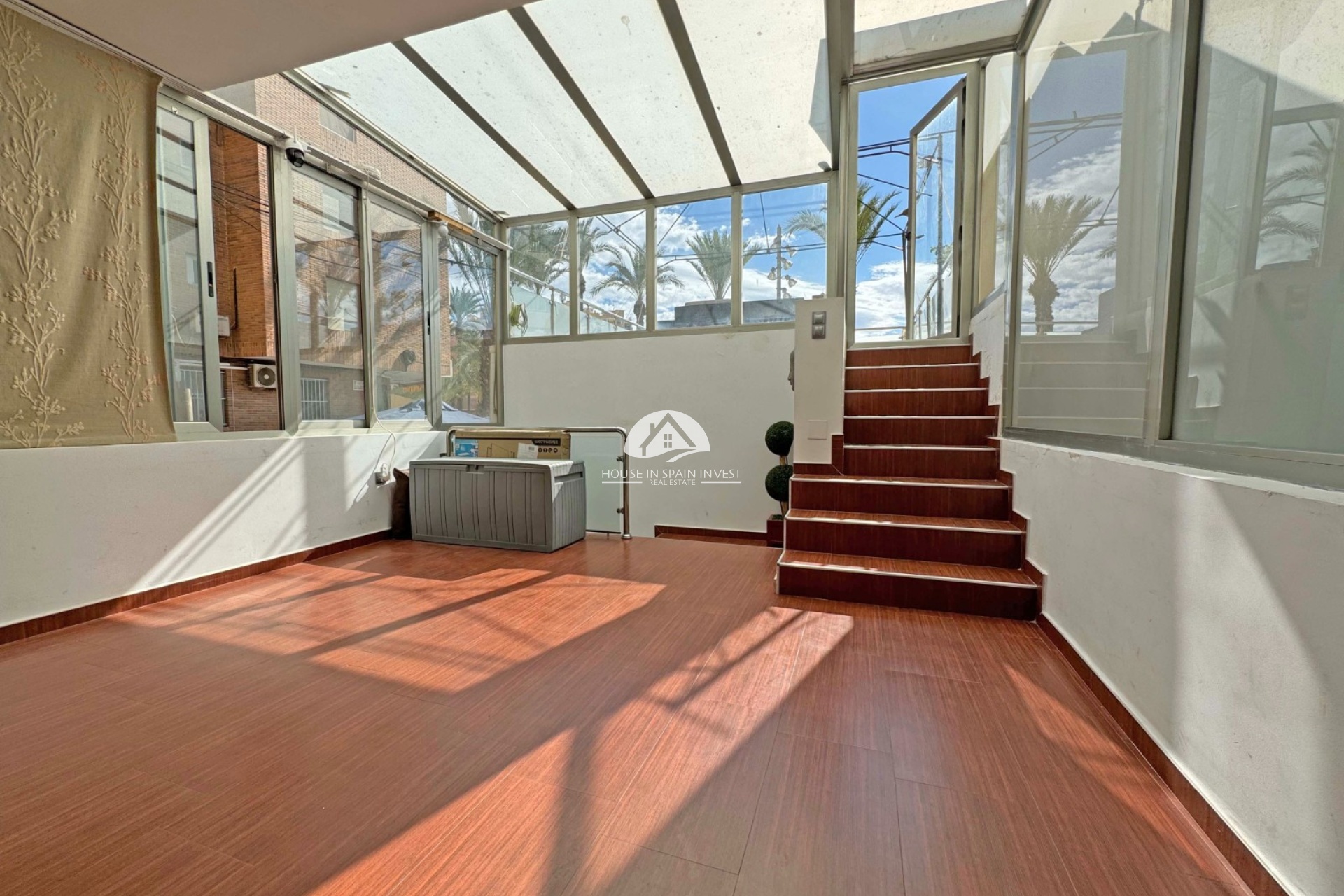 Resale - Apartment  - Torrevieja - Playa del Cura