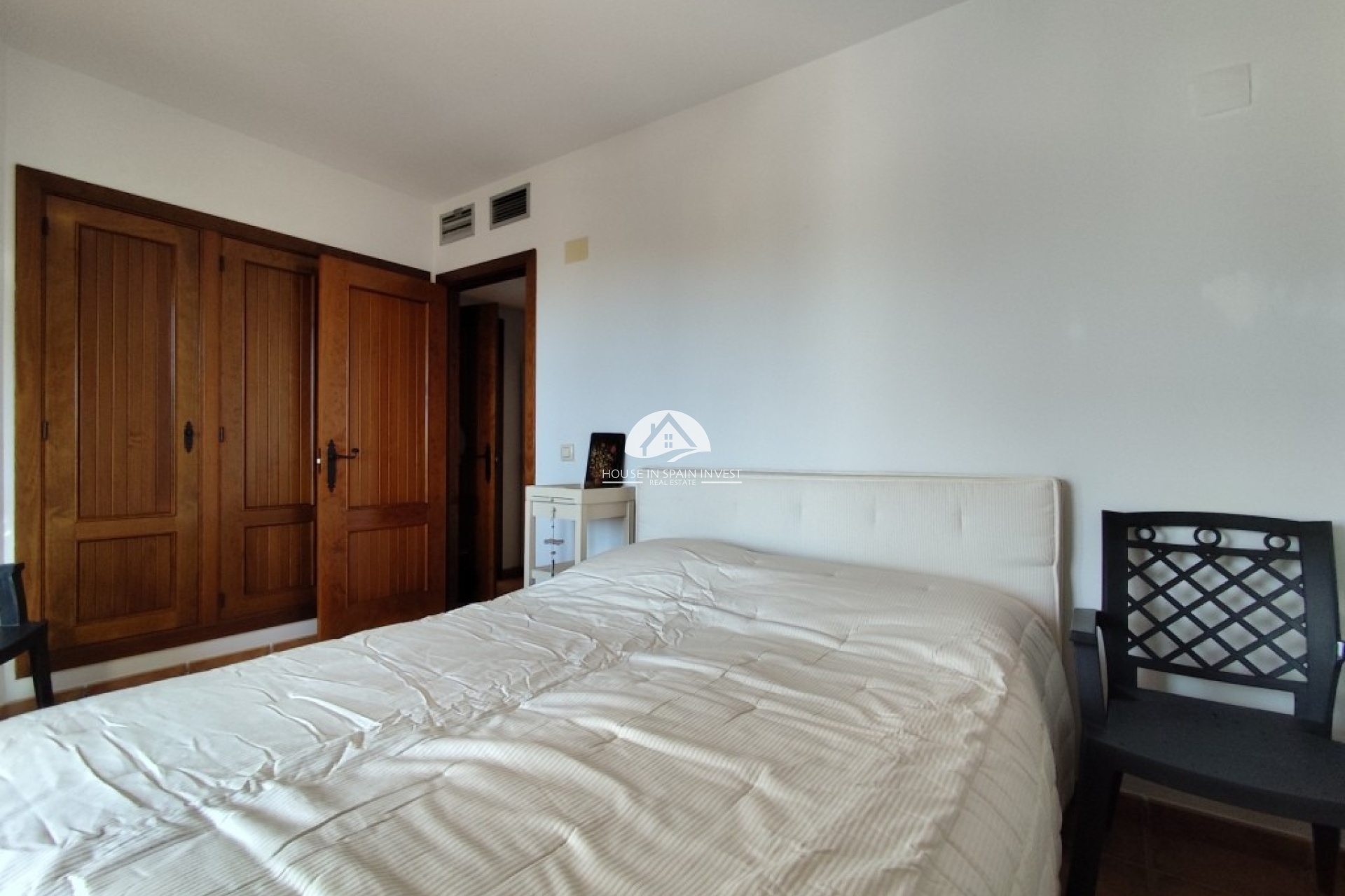 Resale - Apartment  - Torrevieja - Punta Prima  