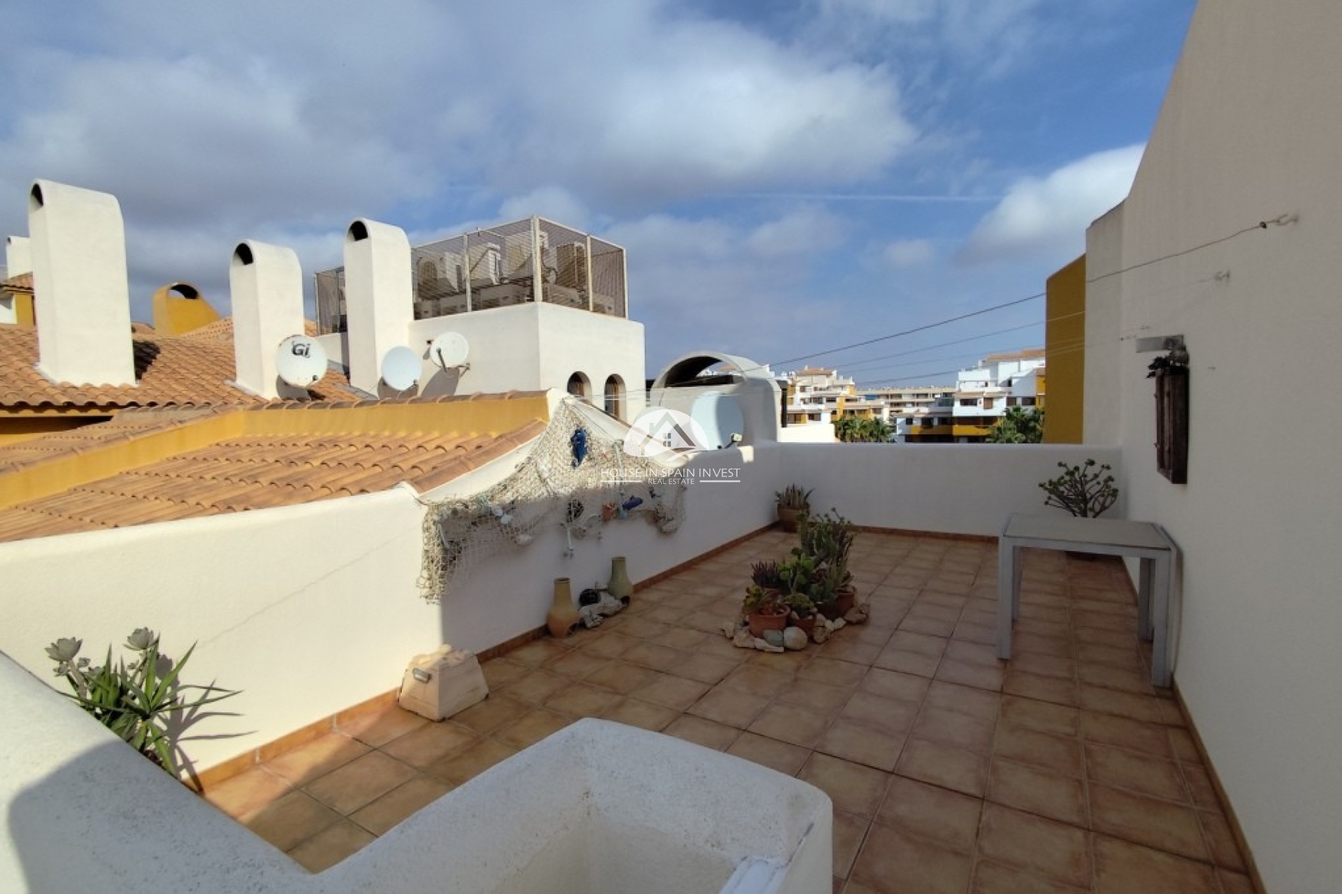 Resale - Apartment  - Torrevieja - Punta Prima  