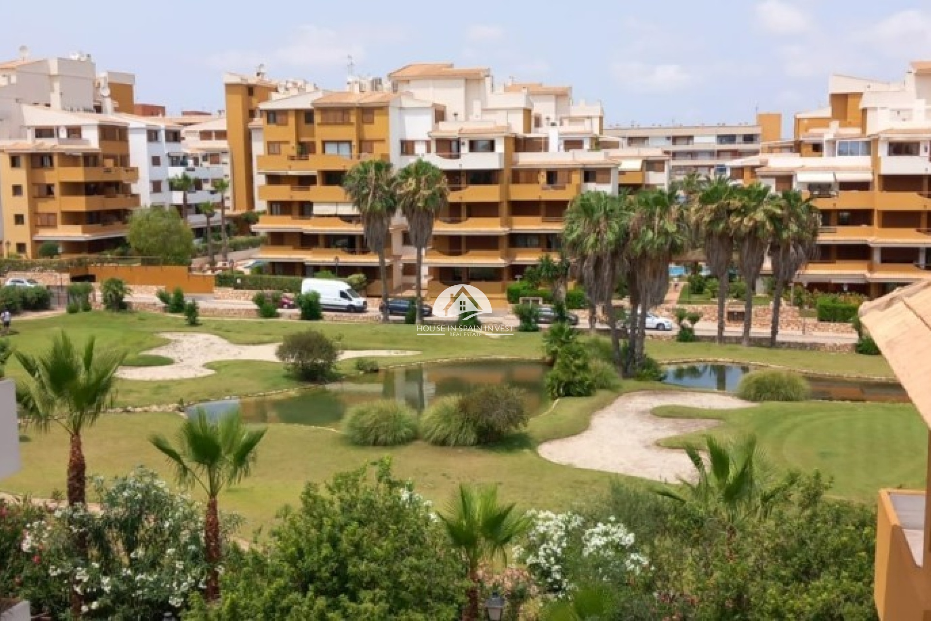 Resale - Apartment  - Torrevieja - Punta Prima  
