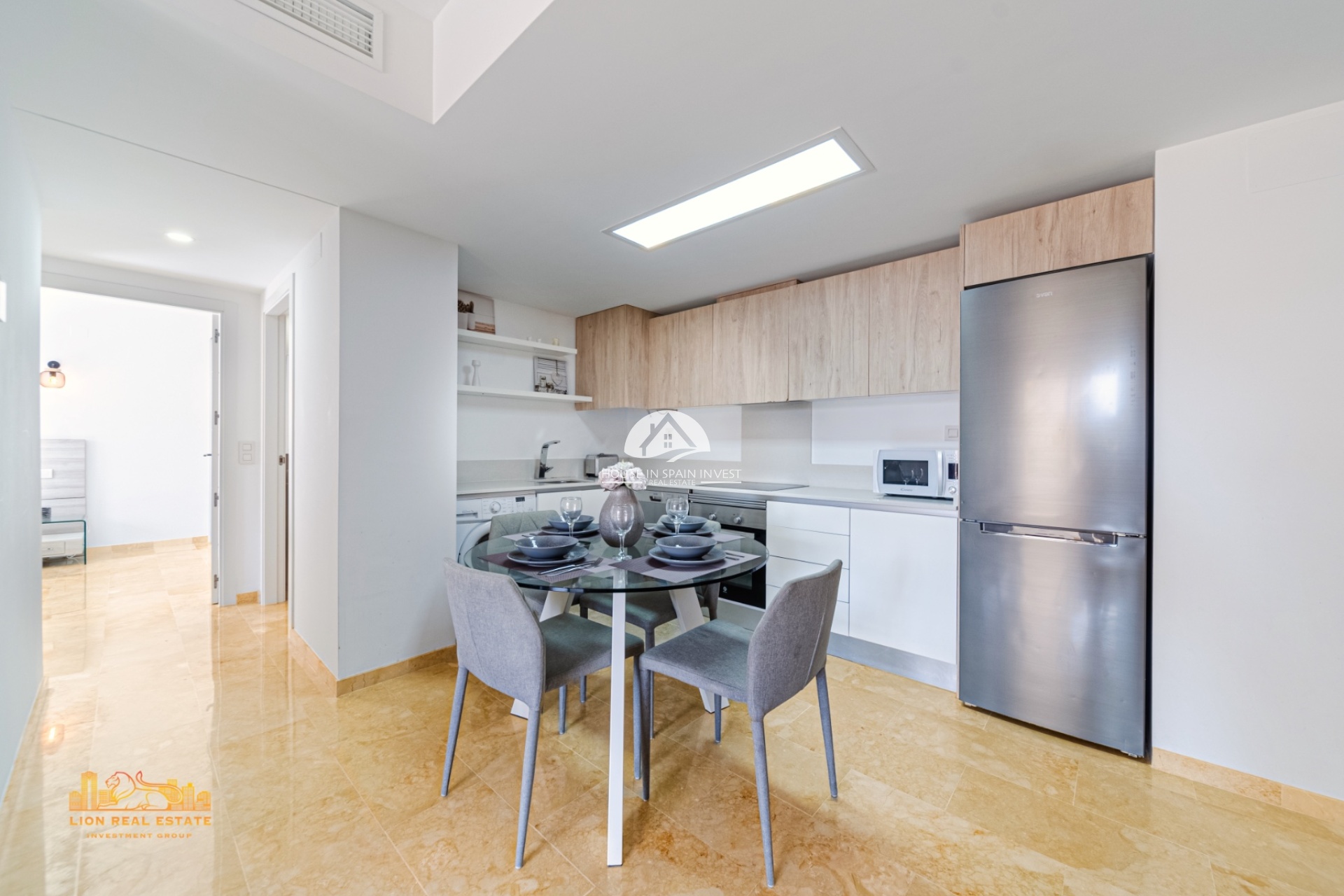 Resale - Apartment  - Torrevieja - Punta Prima  