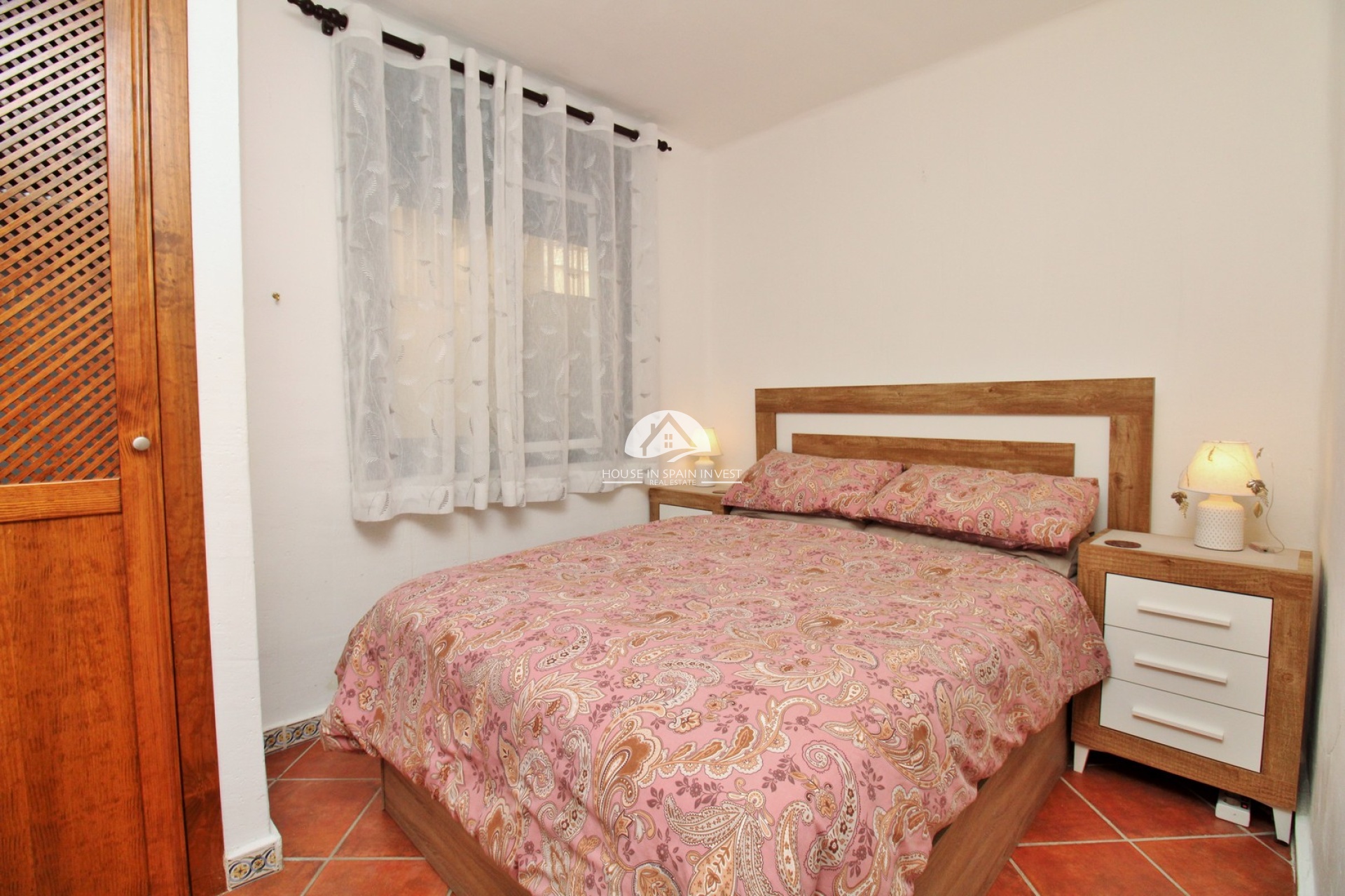 Resale - Apartment  - Torrevieja - Punta Prima  