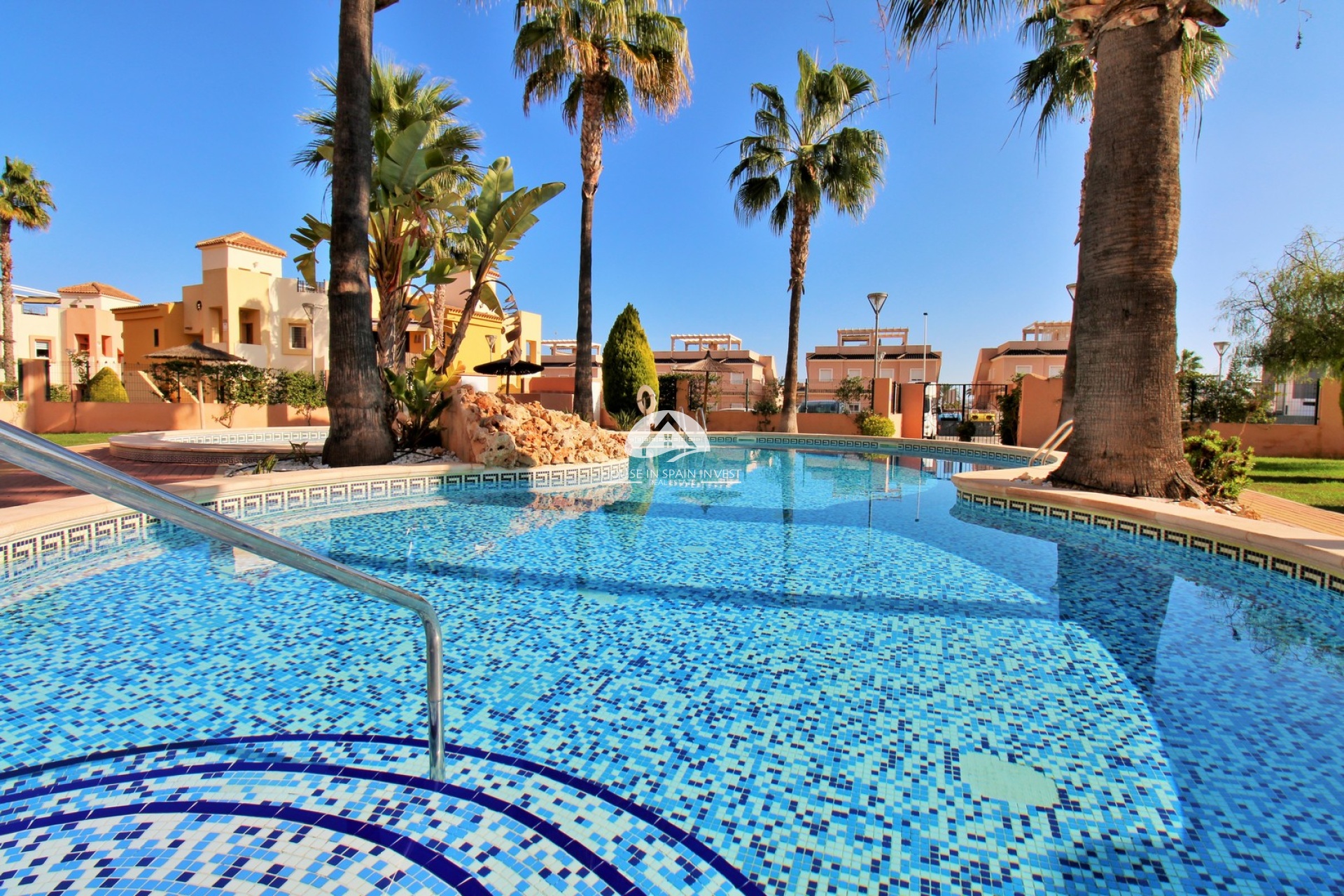 Resale - Apartment  - Torrevieja - Punta Prima  