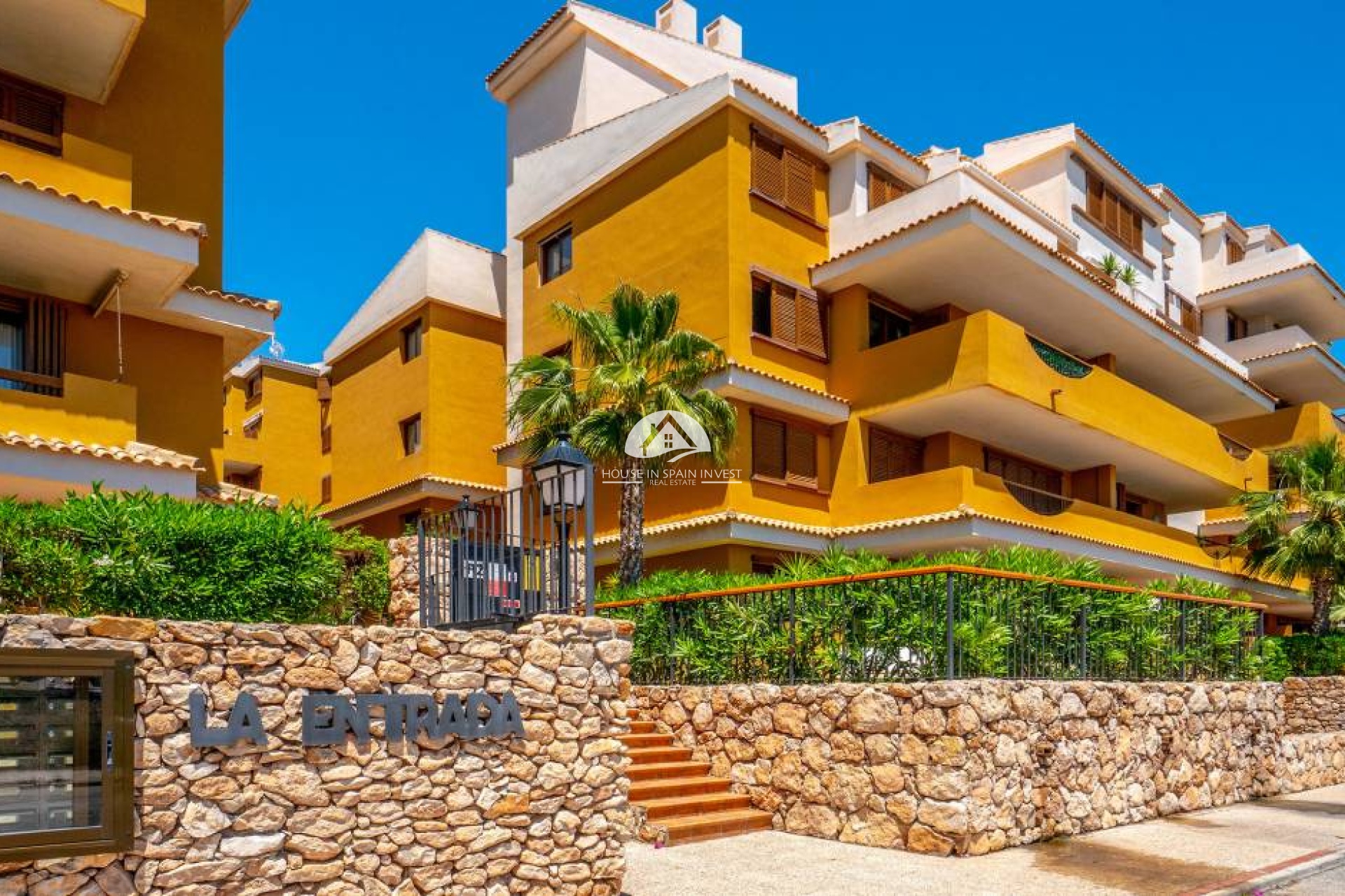 Resale - Apartment  - Torrevieja - Punta Prima  