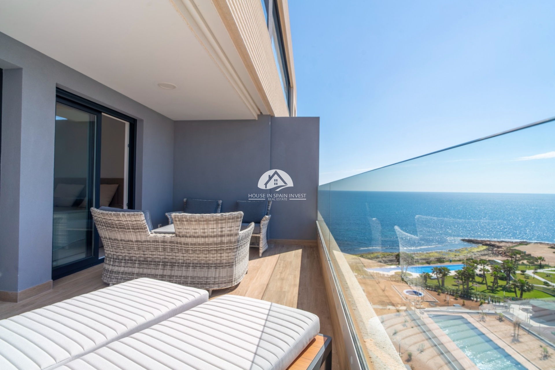 Resale - Apartment  - Torrevieja - Punta Prima