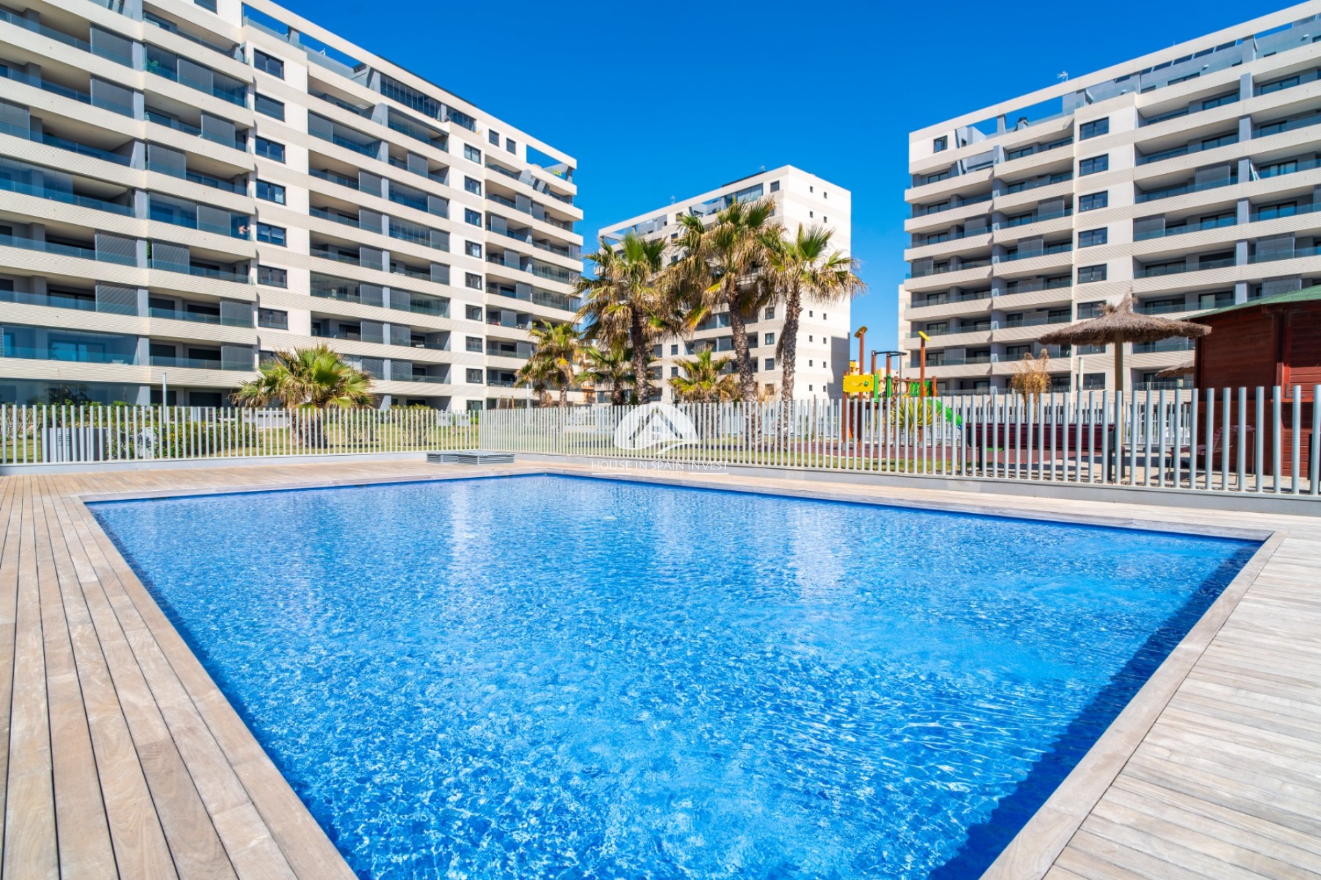 Resale - Apartment  - Torrevieja - Punta Prima