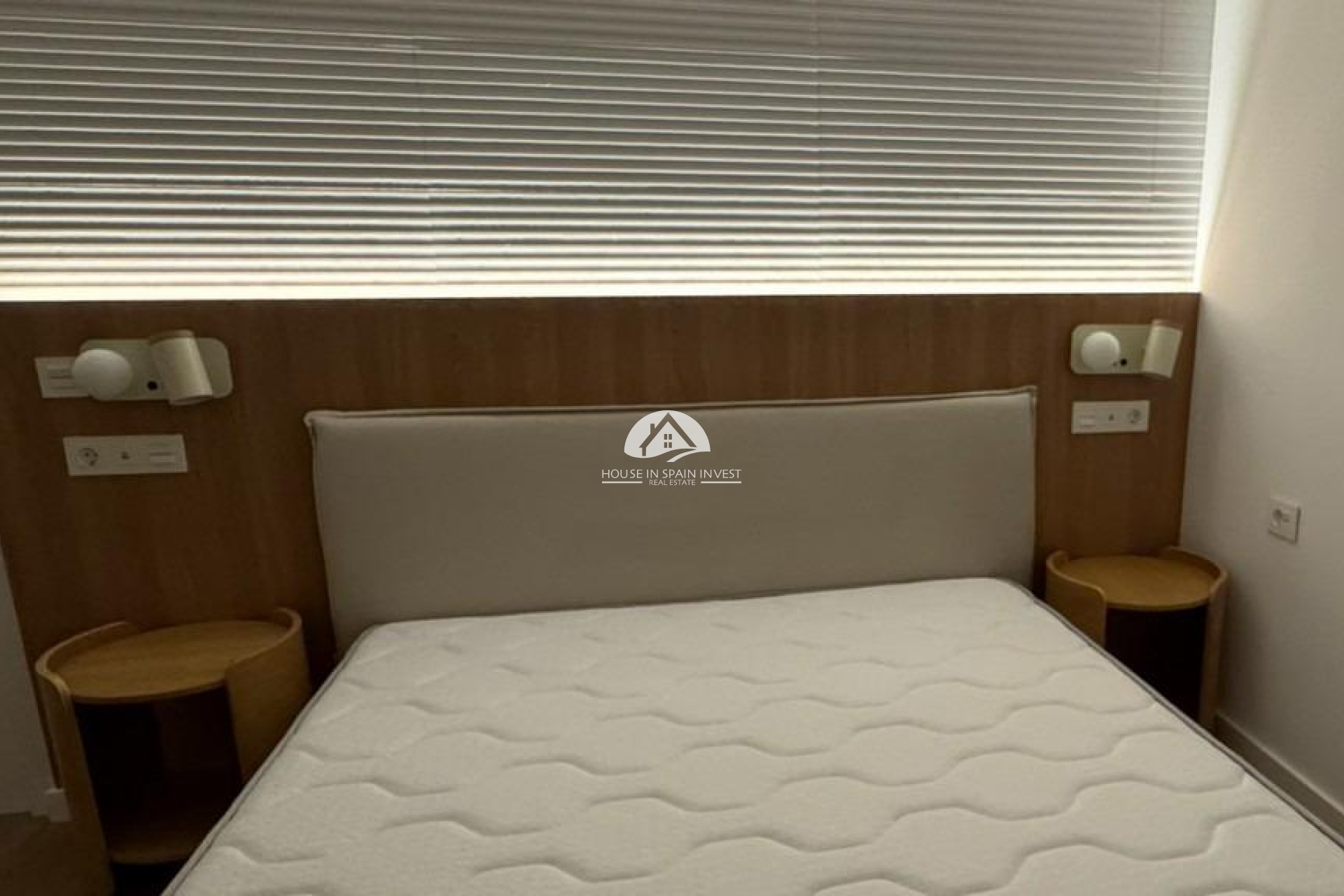 Resale - Apartment  - Torrevieja - Punta Prima