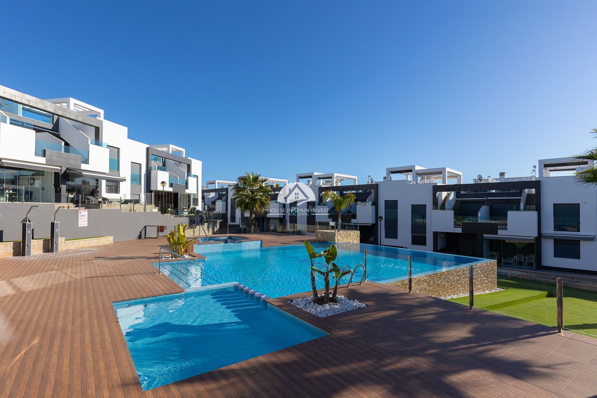 Resale - Apartment  - Torrevieja - Punta Prima  