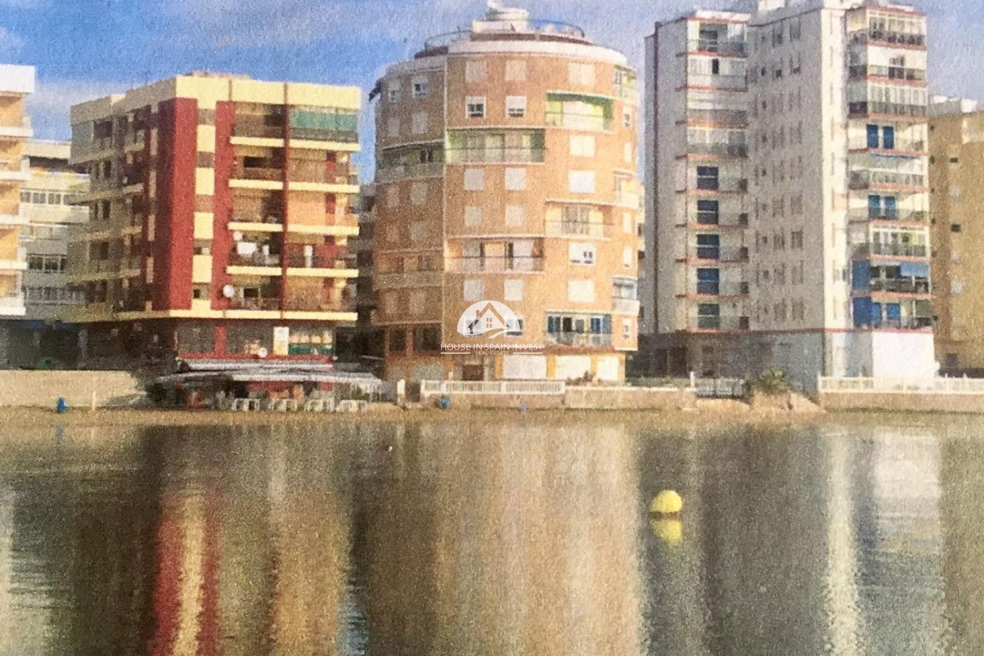 Resale - Commercial Unit - Torrevieja - Centro