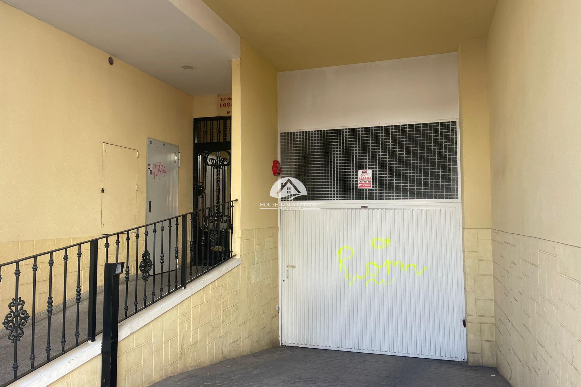 Resale - Garage - Torrevieja - Playa del Cura