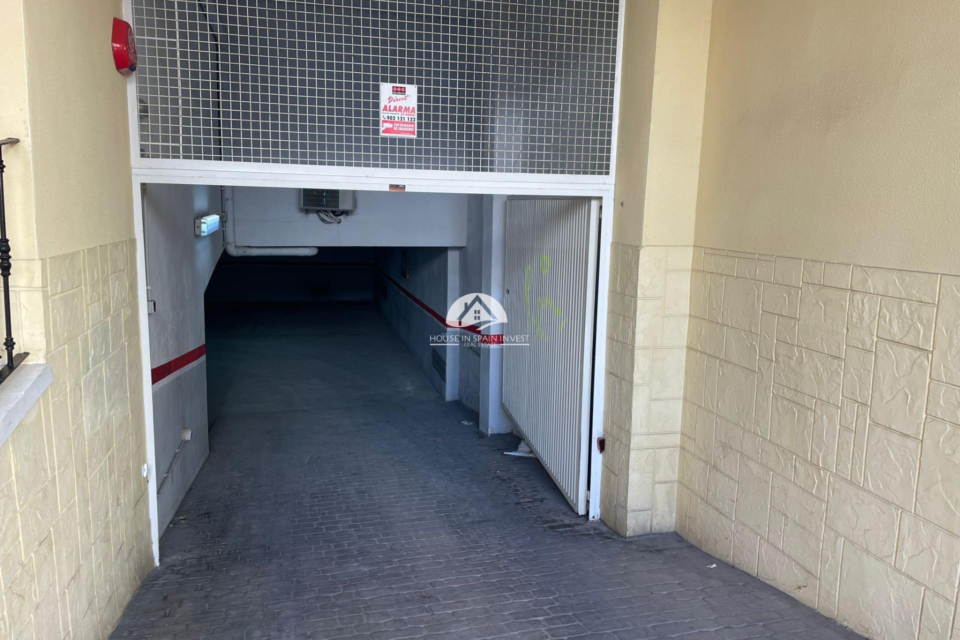 Resale - Garage - Torrevieja - Playa del Cura