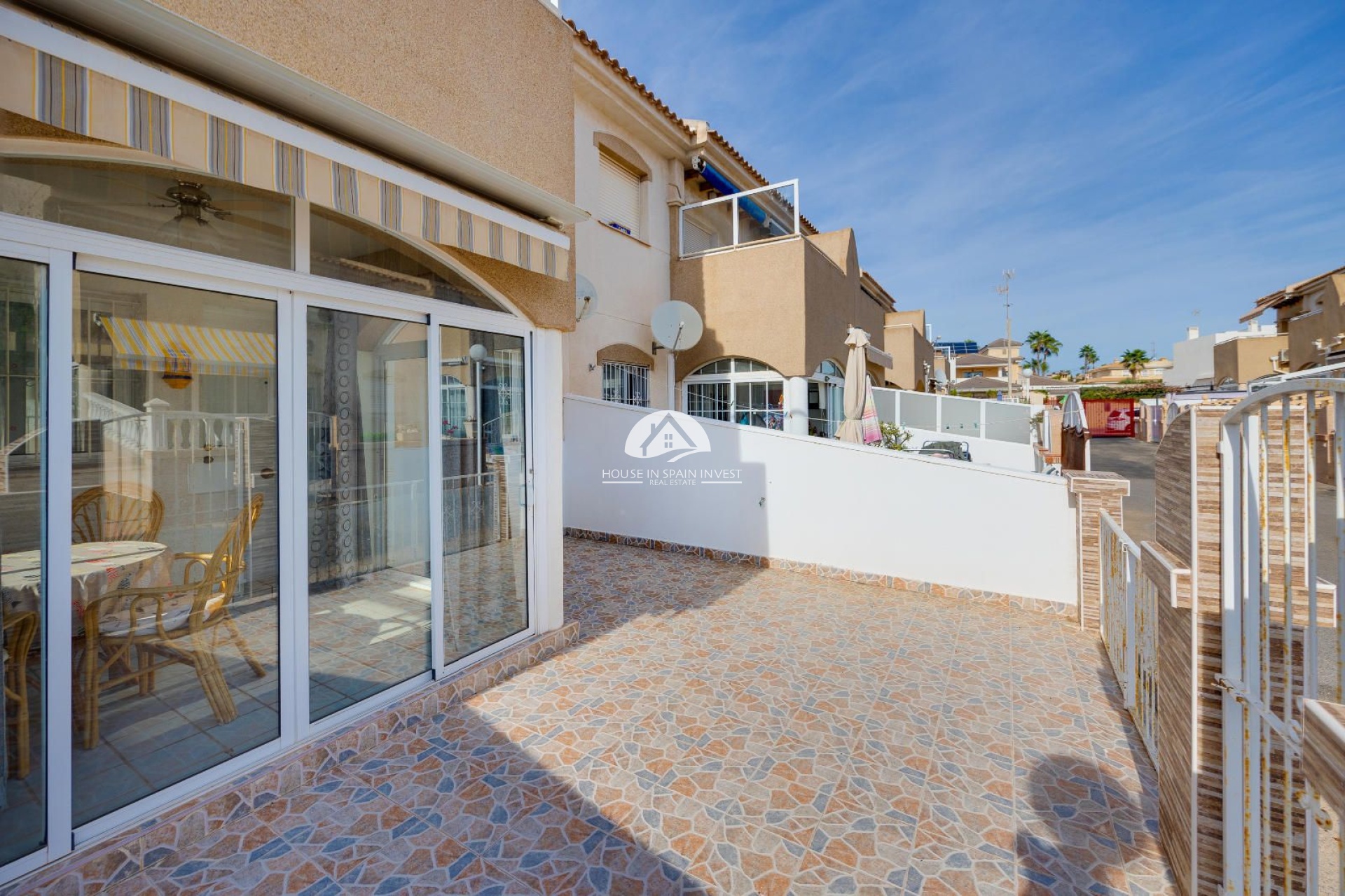 Resale - Ground floor bungalow - Torrevieja - Aguas Nuevas