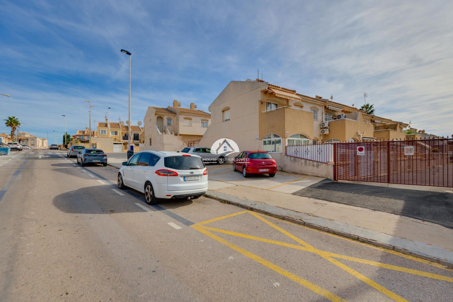 Resale - Ground floor bungalow - Torrevieja - Aguas Nuevas