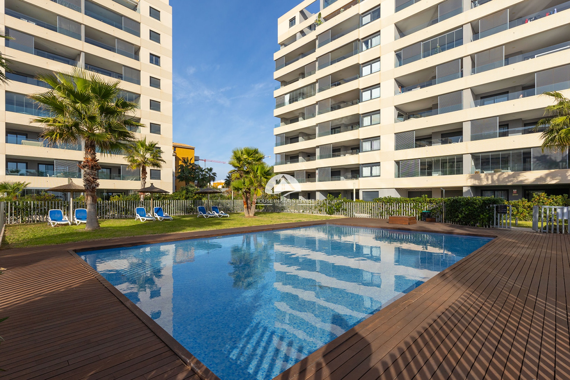 Resale - Penthouse - Torrevieja - Punta Prima  