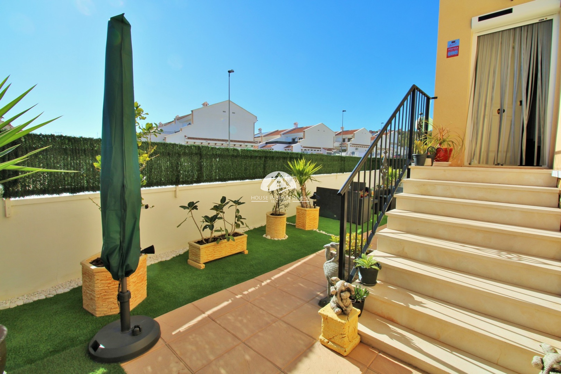 Resale - Townhouse - San Miguel de Salinas