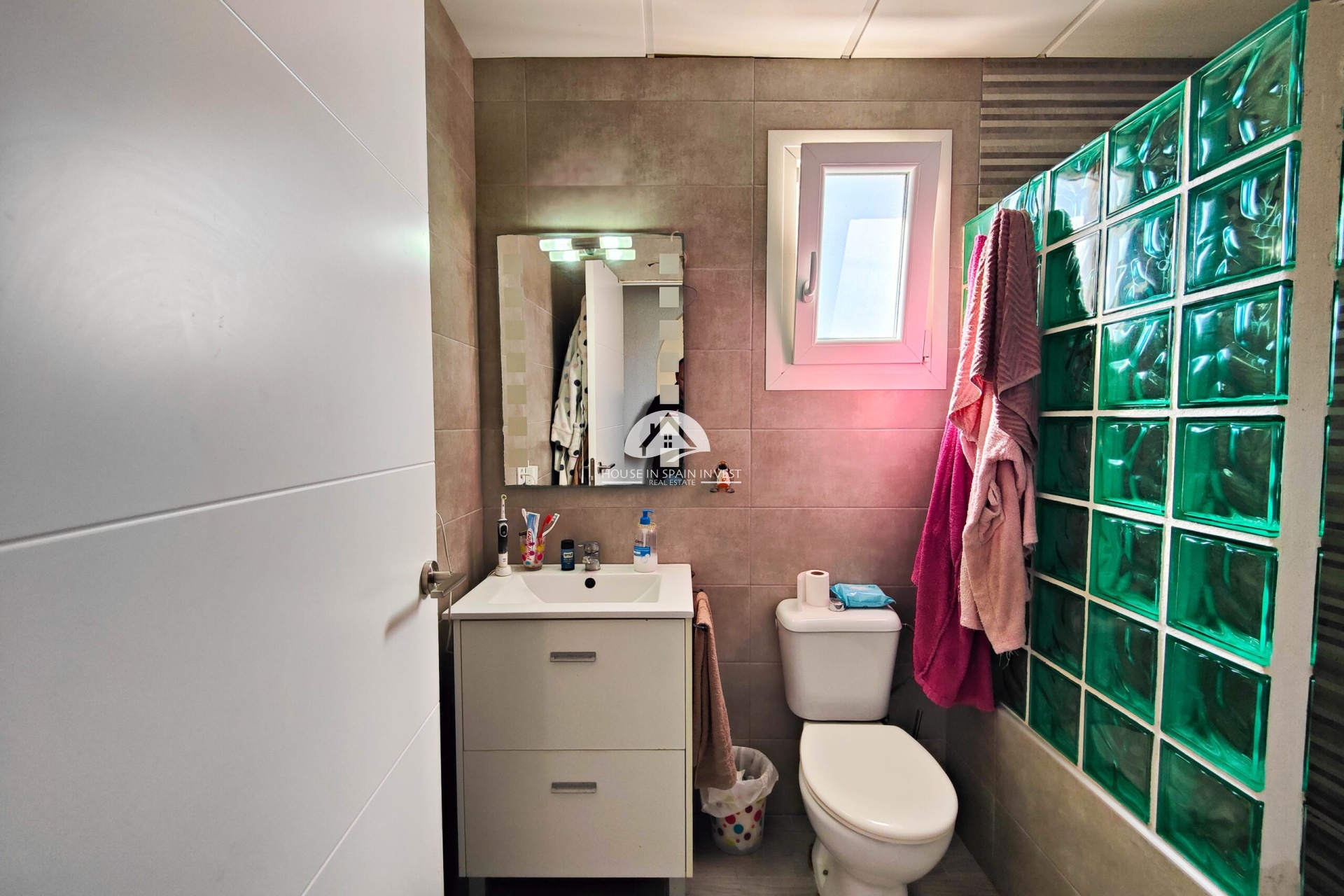 Resale - Townhouse - San Miguel de Salinas