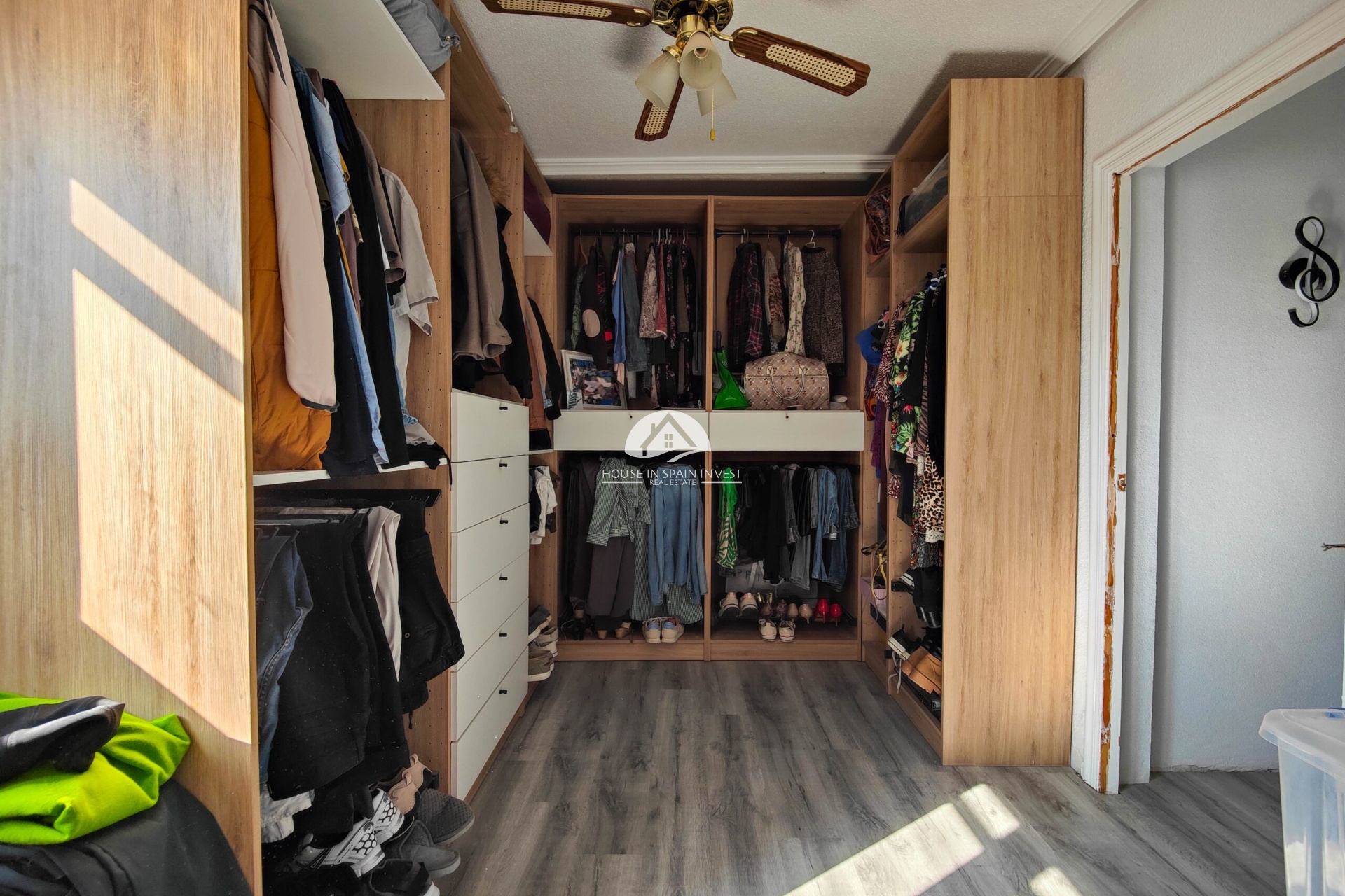 Resale - Townhouse - San Miguel de Salinas