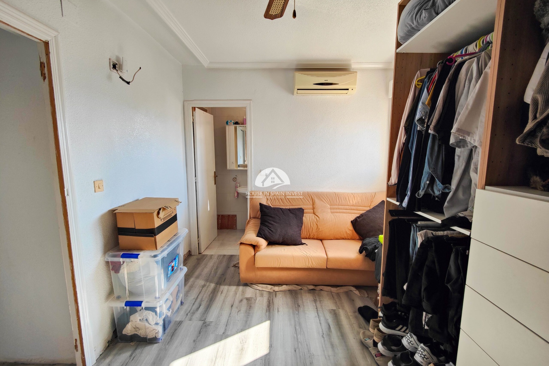 Resale - Townhouse - San Miguel de Salinas