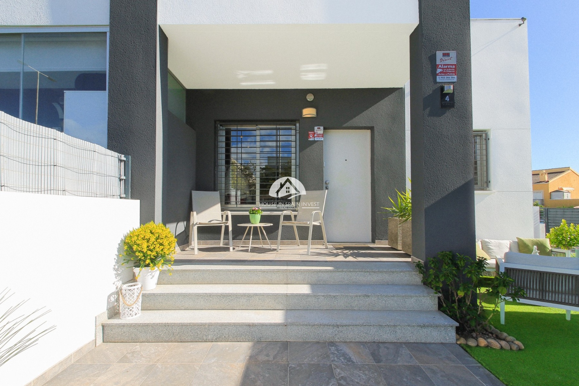 Resale - Townhouse - Torrevieja - Aguas Nuevas - Sector 25