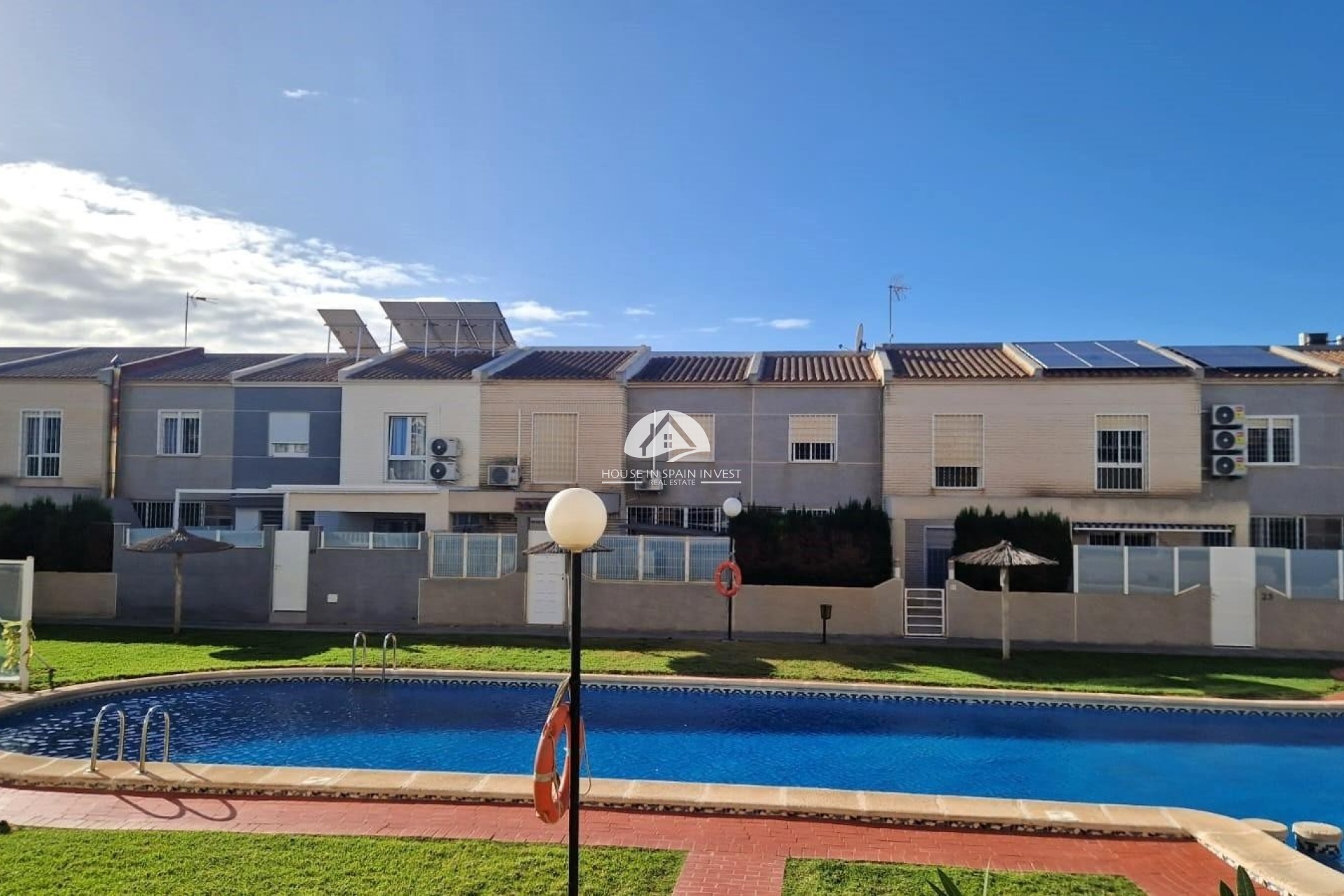 Resale - Townhouse - Torrevieja - Nueva Torrevieja - Aguas Nuevas