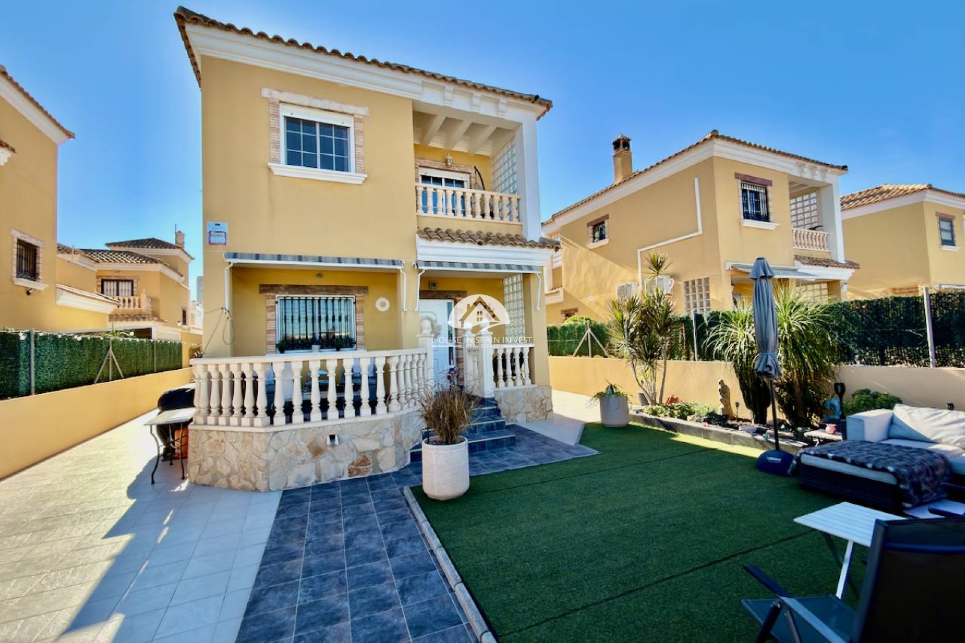 Resale - Villa - Guardamar del Segura - Guardamar - El Raso