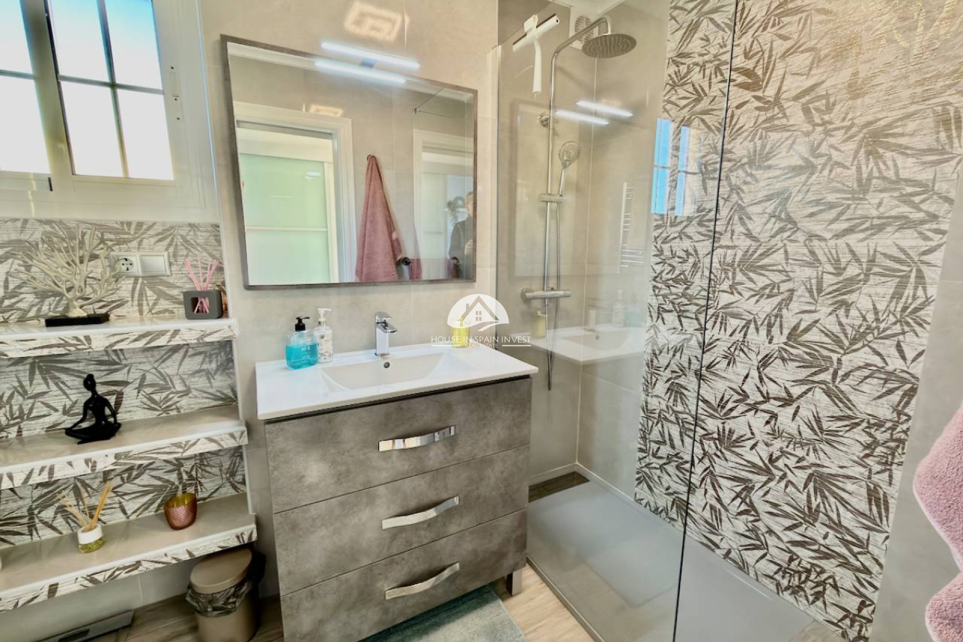 Resale - Villa - Guardamar del Segura - Guardamar - El Raso