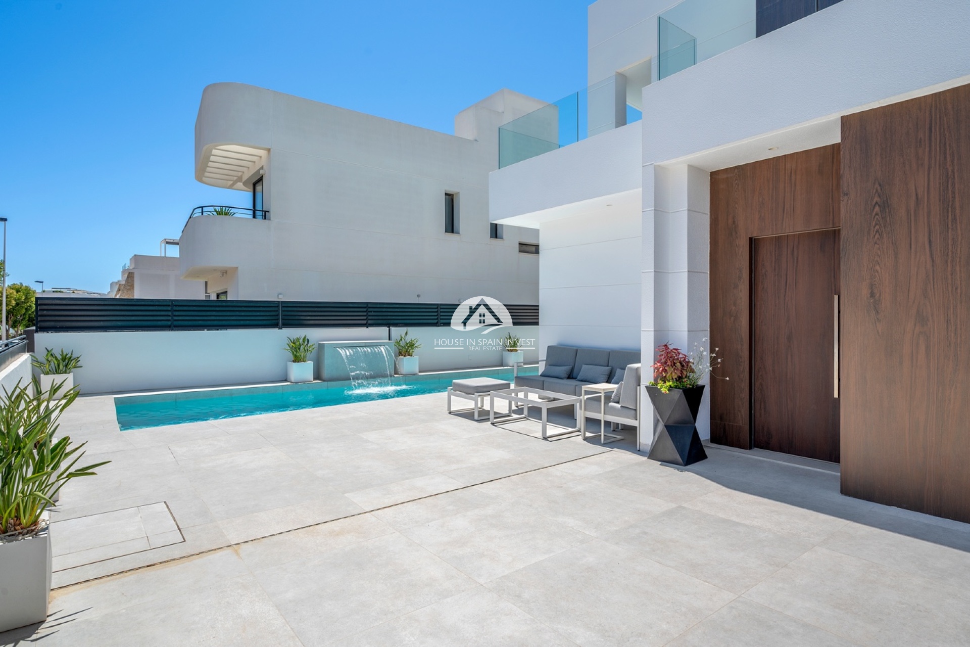 Resale - Villa - Guardamar del Segura - Guardamar - El Raso