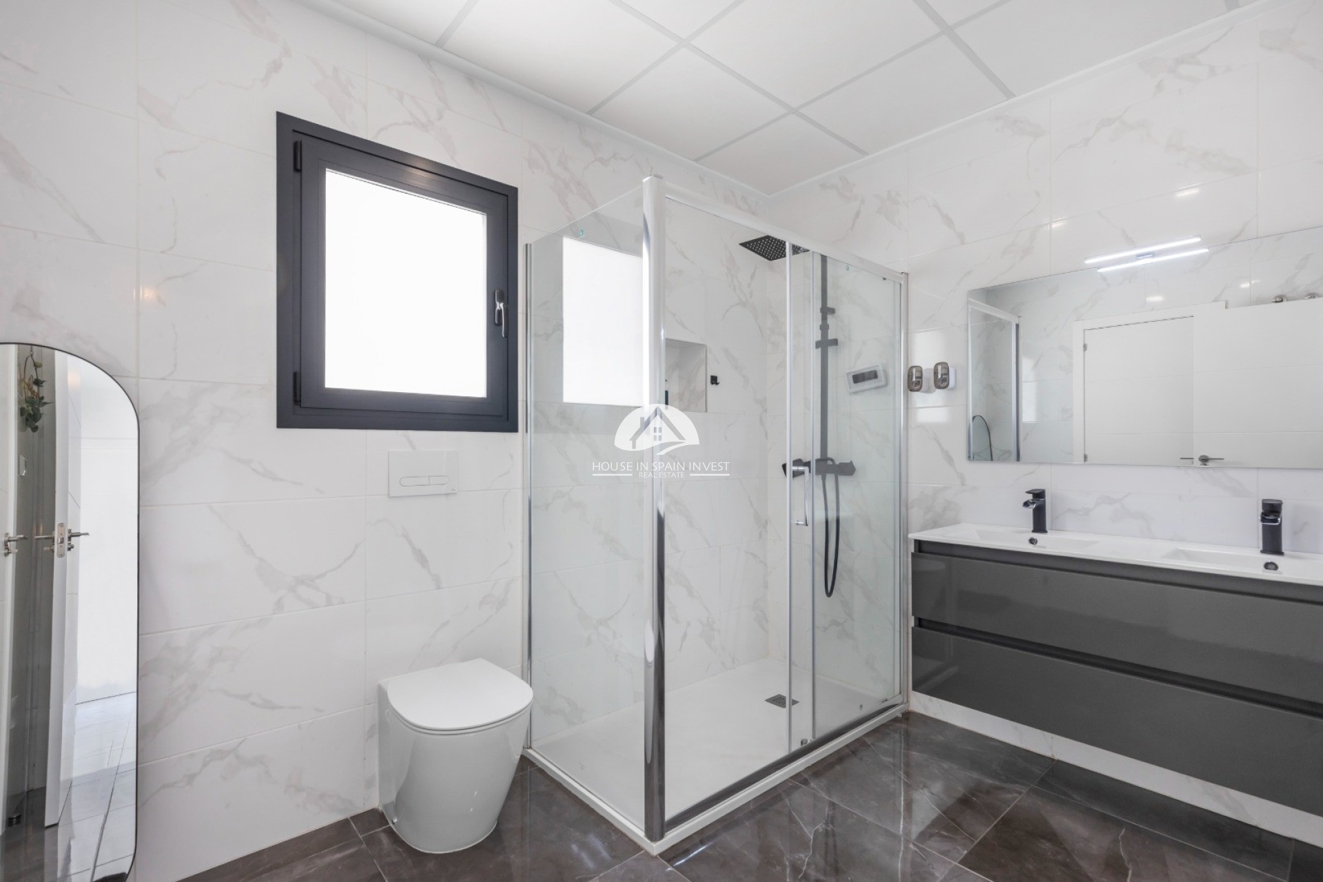 Resale - Villa - Los Montesinos - La Herrada