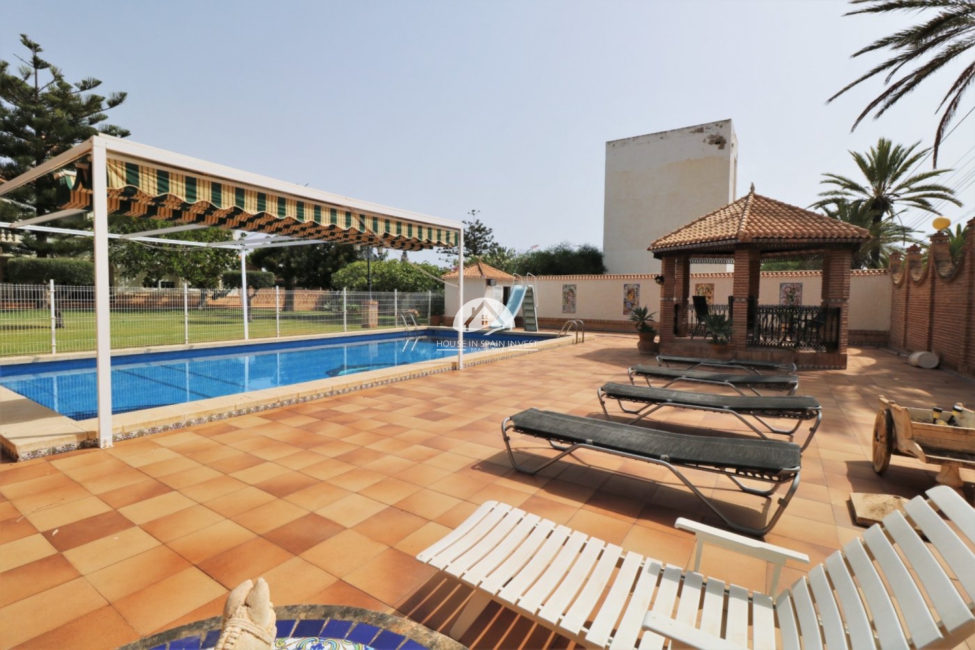 Resale - Villa - Orihuela Costa - Cabo roig  