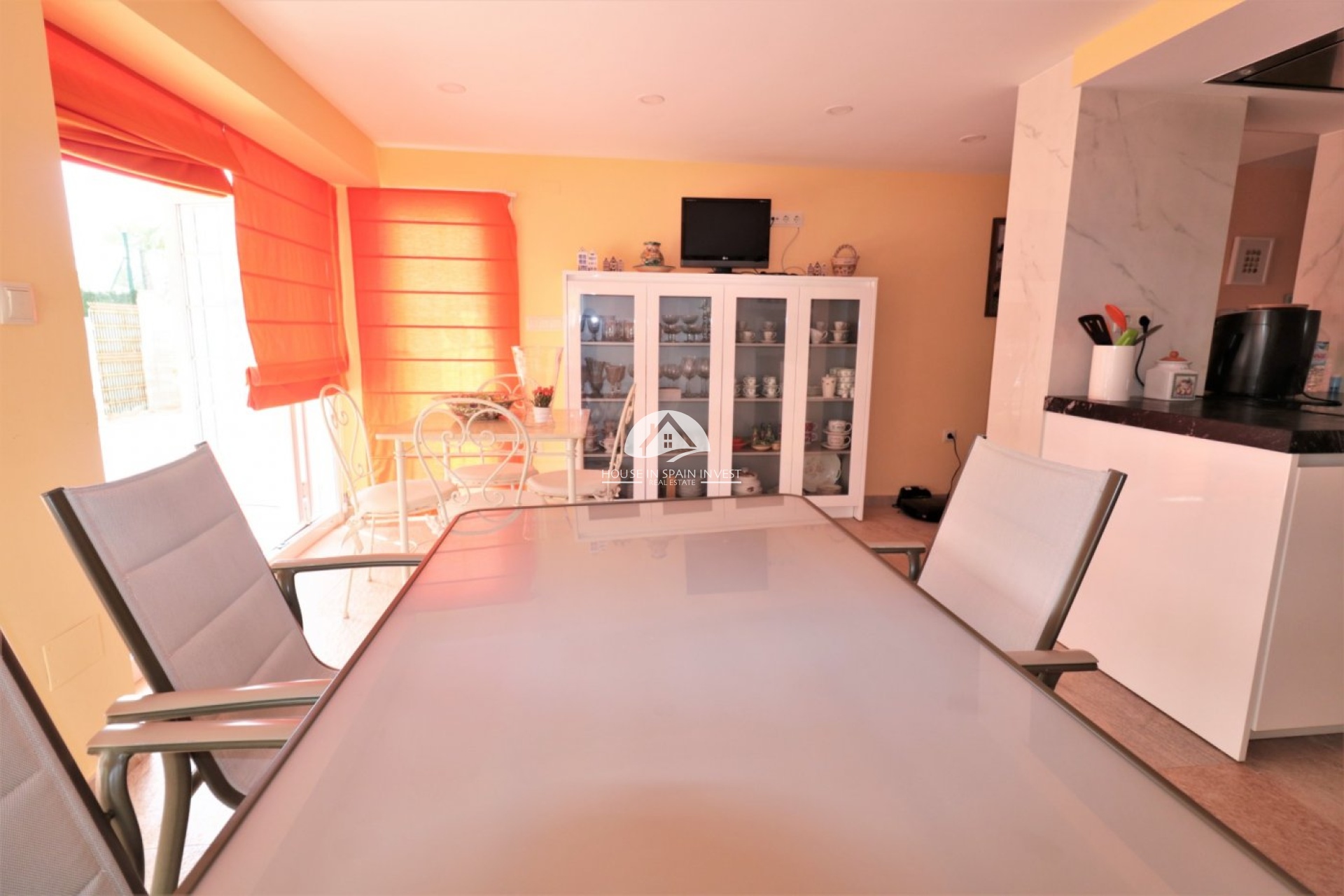 Resale - Villa - Orihuela Costa - Cabo roig  