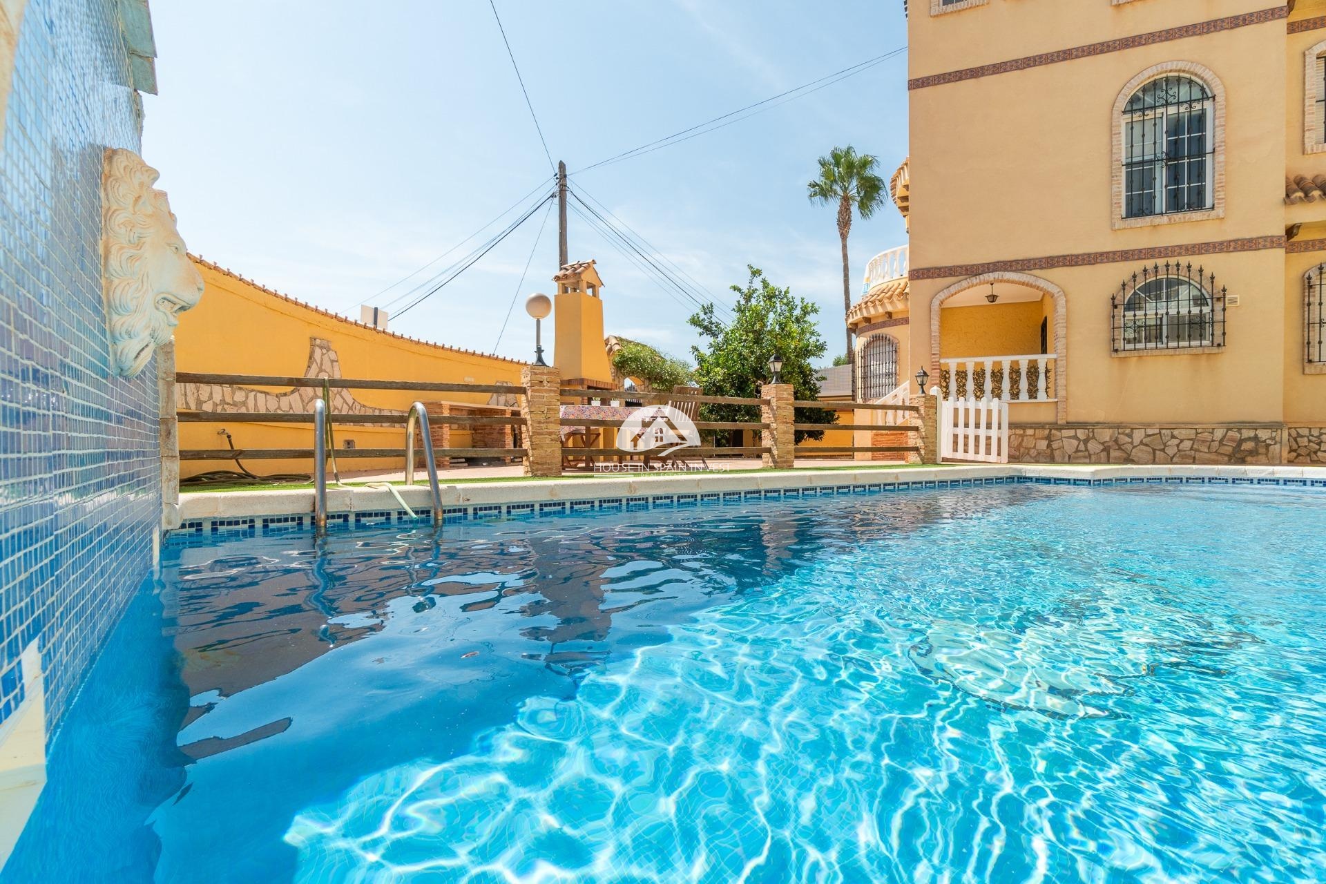 Resale - Villa - Orihuela Costa - La Florida