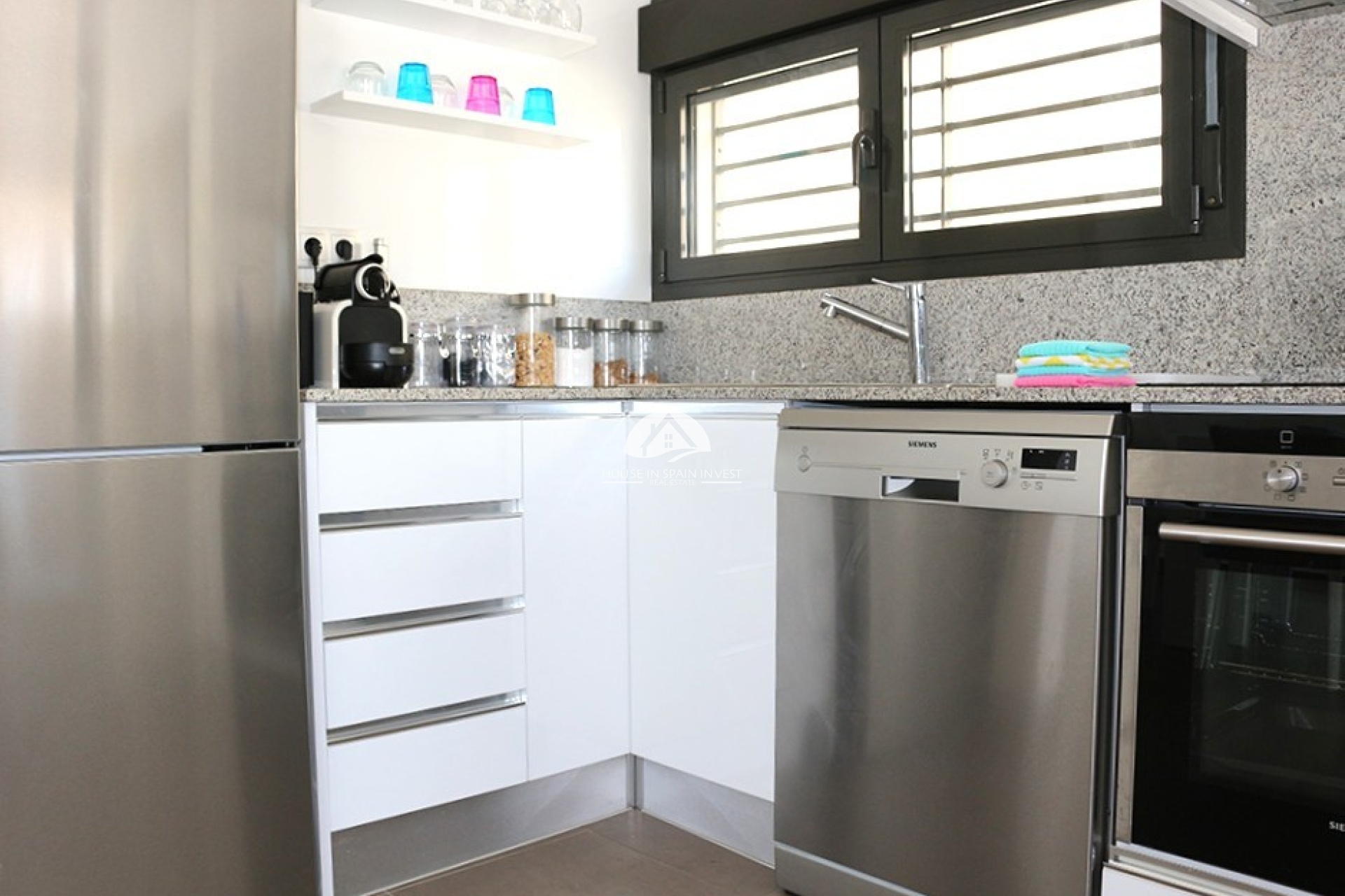 Resale - Villa - Orihuela Costa - La Zenia