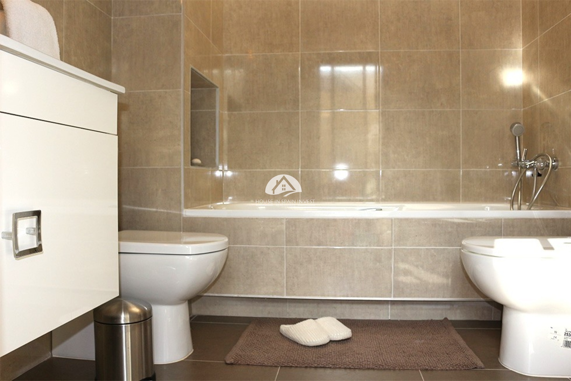 Resale - Villa - Orihuela Costa - La Zenia