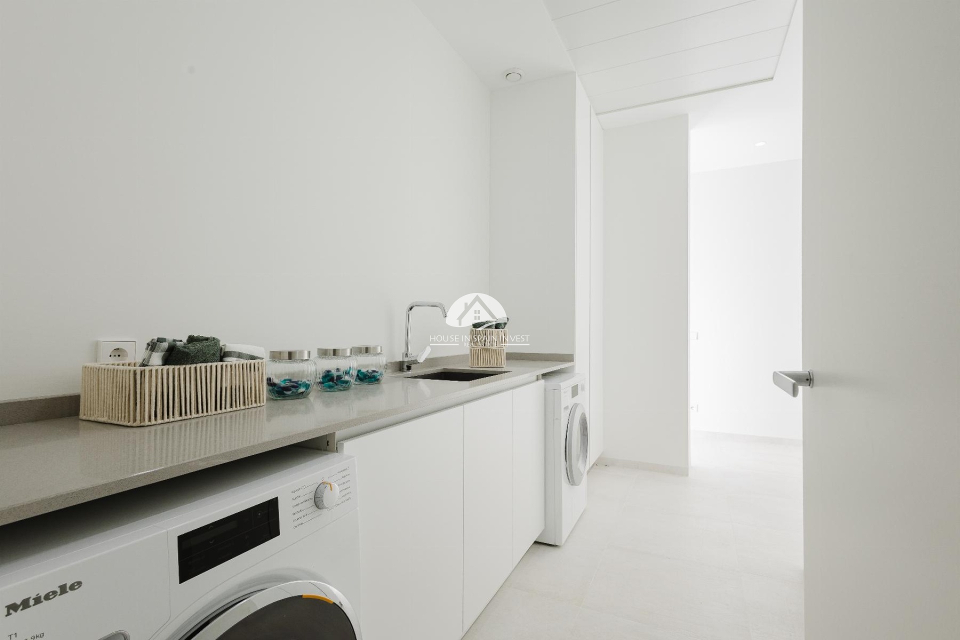 Resale - Villa - Orihuela Costa - Las Colinas Golf