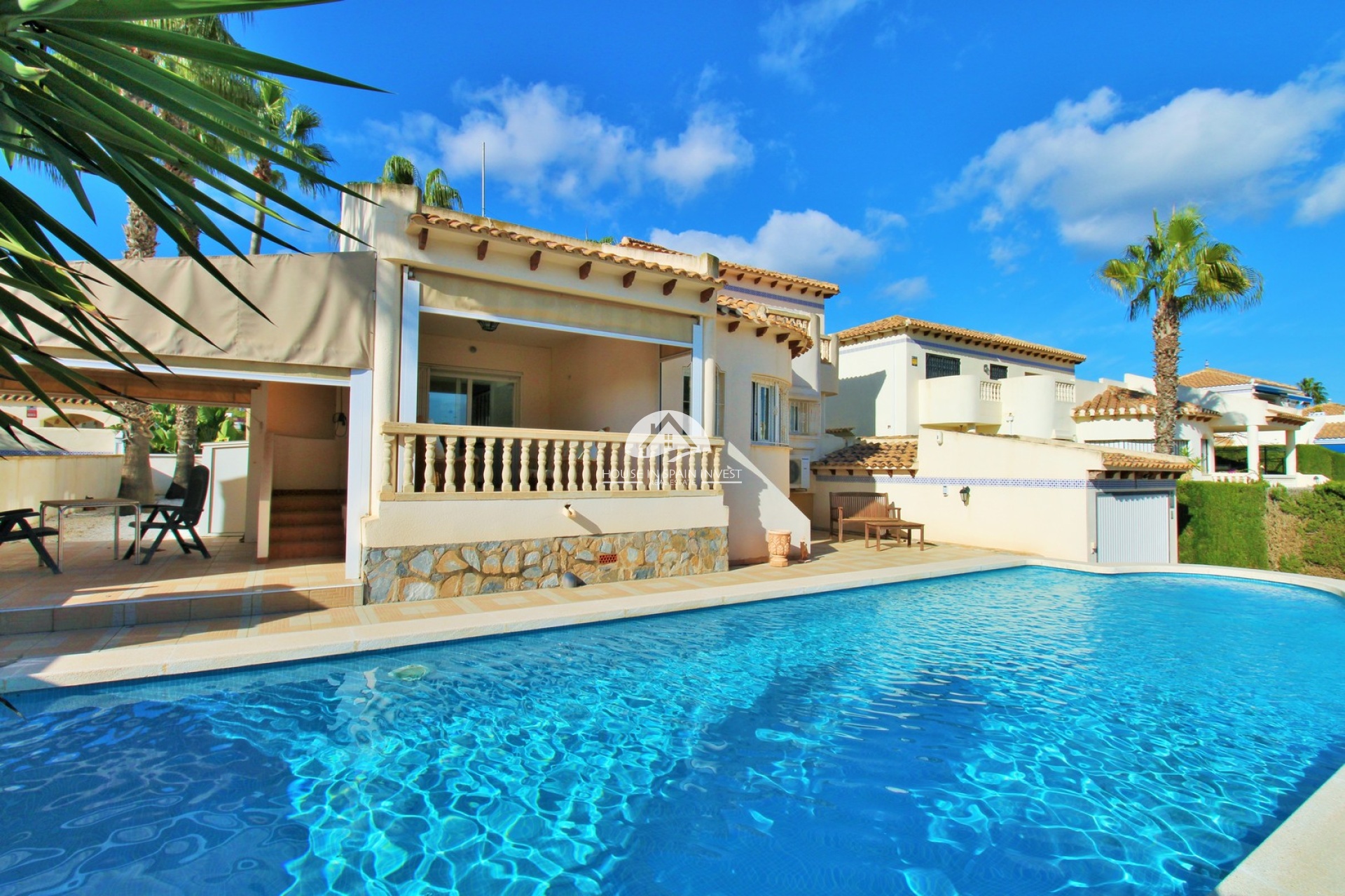 Resale - Villa - Orihuela Costa - Las Ramblas