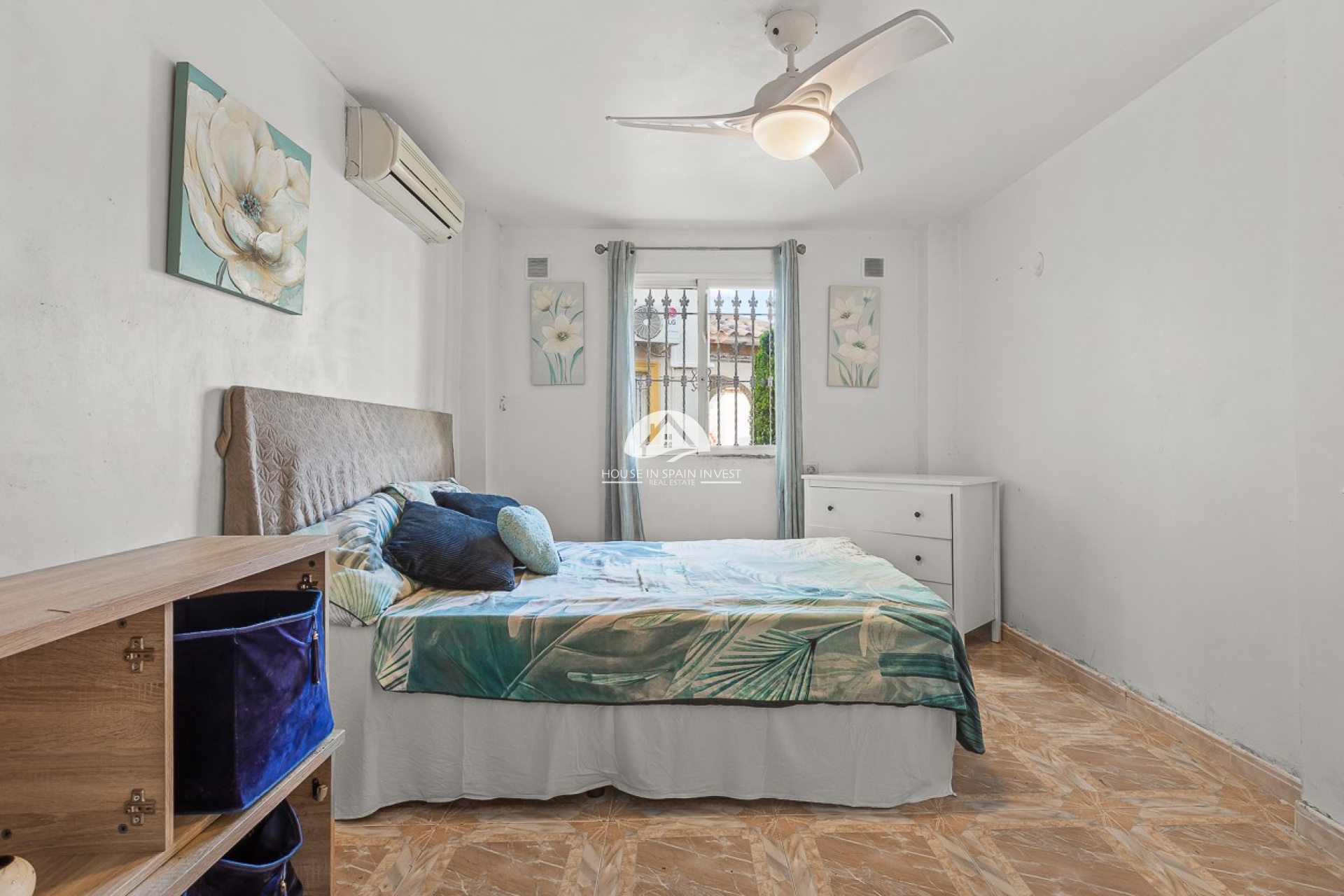 Resale - Villa - Orihuela Costa - Playa Flamenca