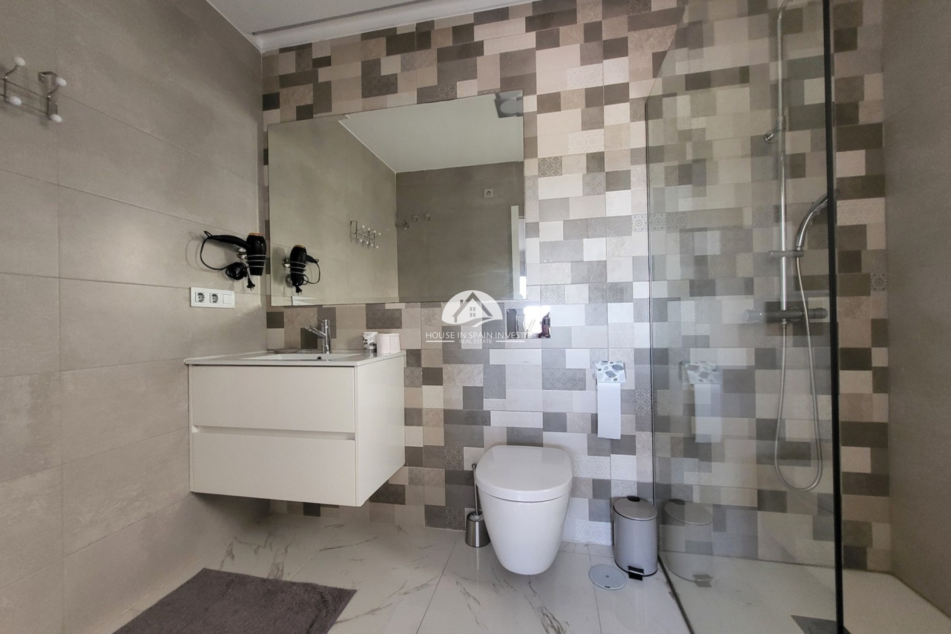 Resale - Villa - Orihuela Costa - Villamartín