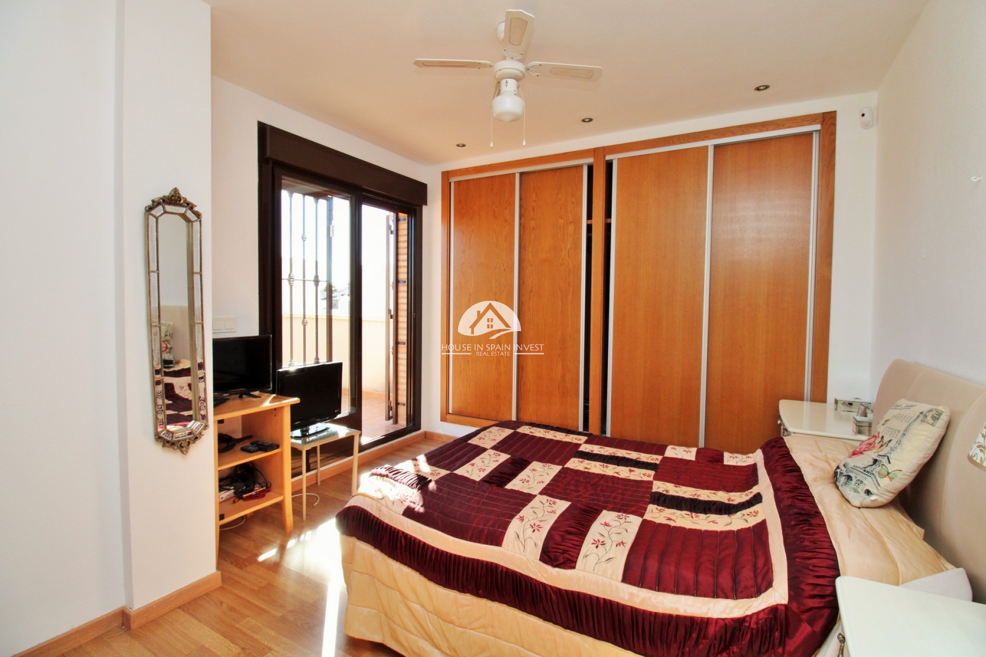 Resale - Villa - Orihuela Costa - Villamartín