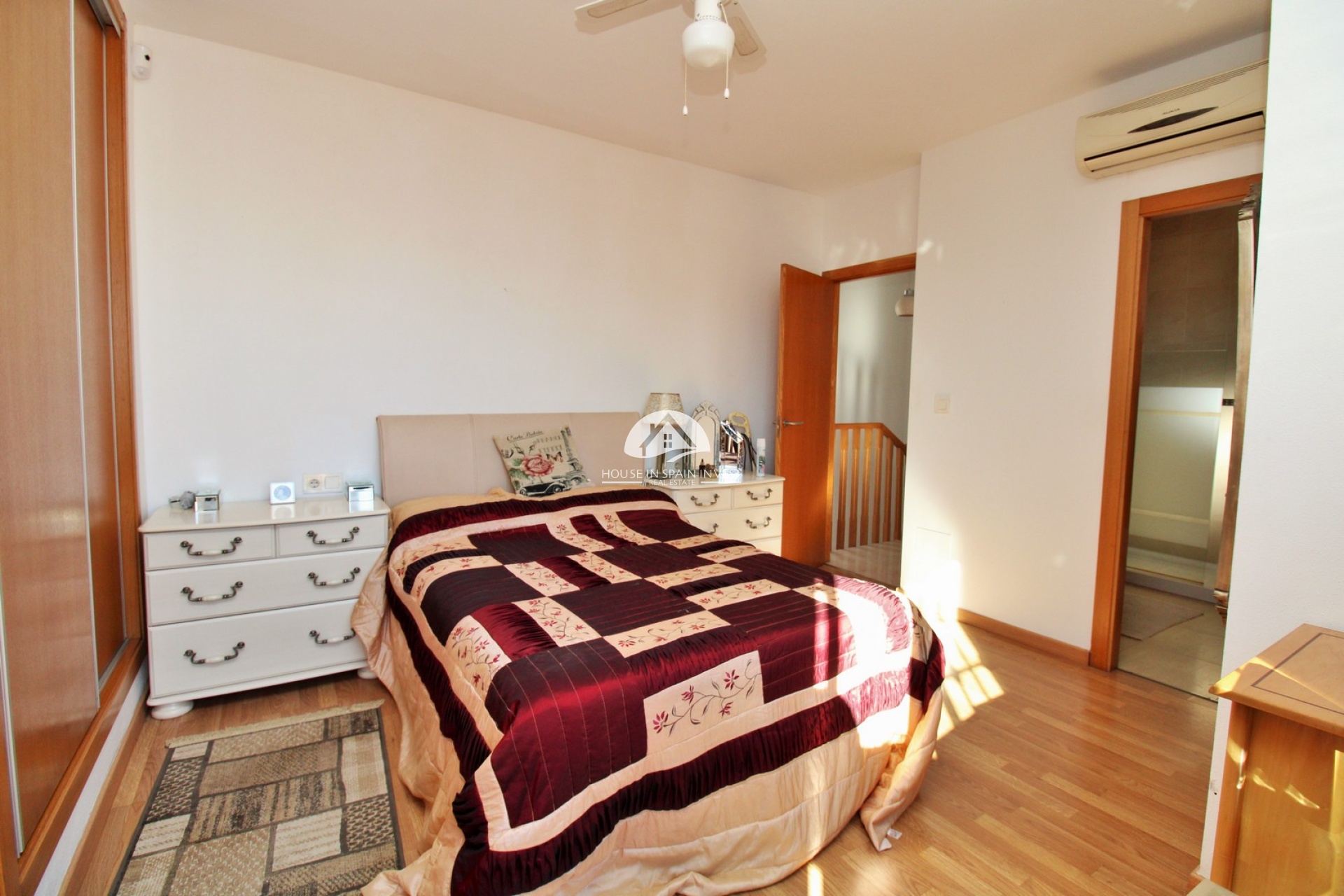 Resale - Villa - Orihuela Costa - Villamartín