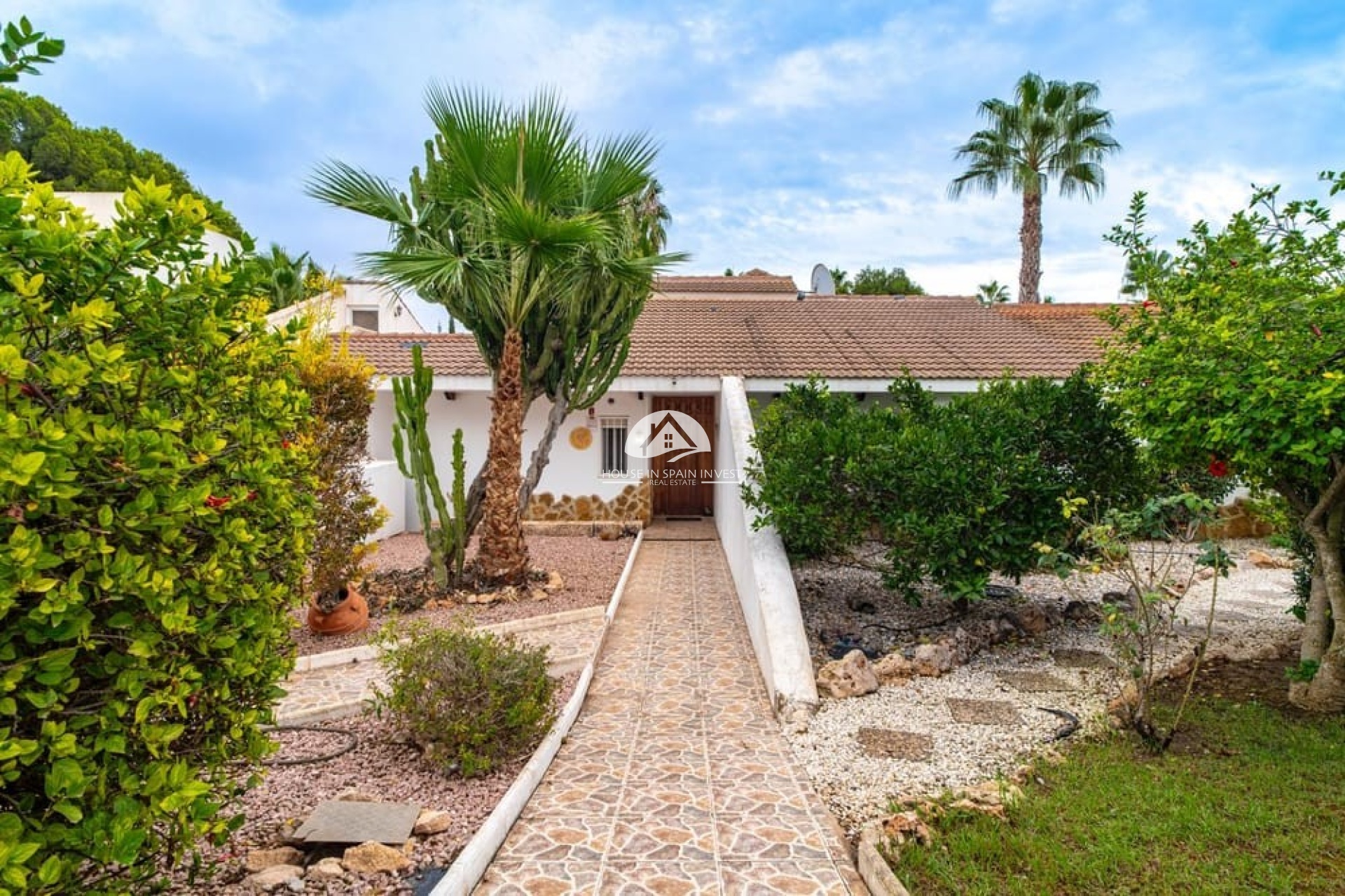 Resale - Villa - Orihuela Costa - Villamartín