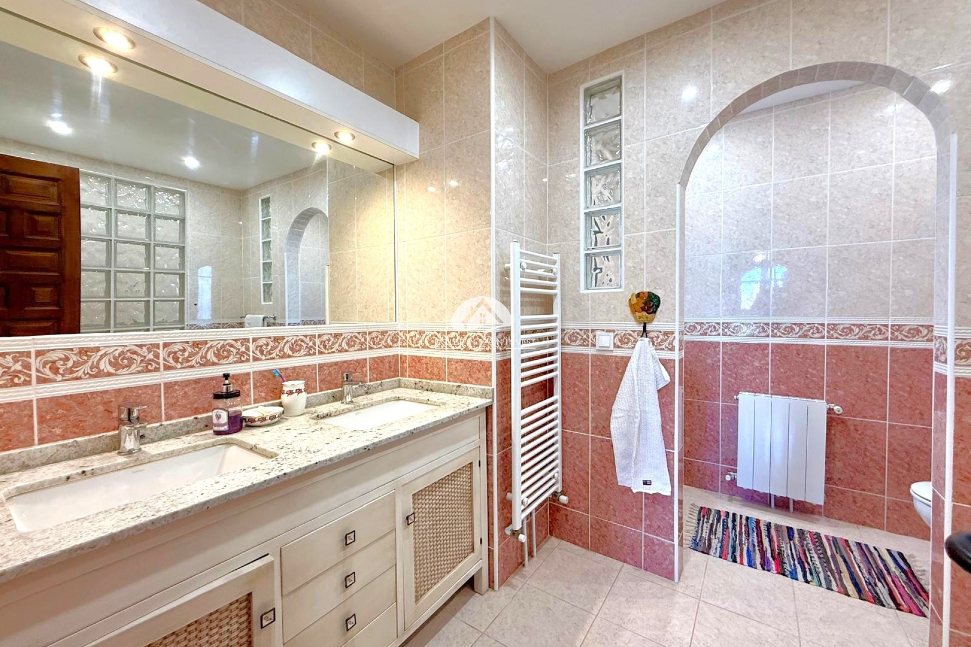 Resale - Villa - Orihuela Costa - Villamartín