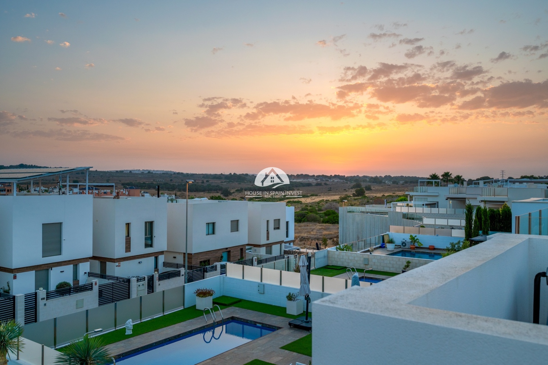 Resale - Villa - Orihuela Costa - Villamartín