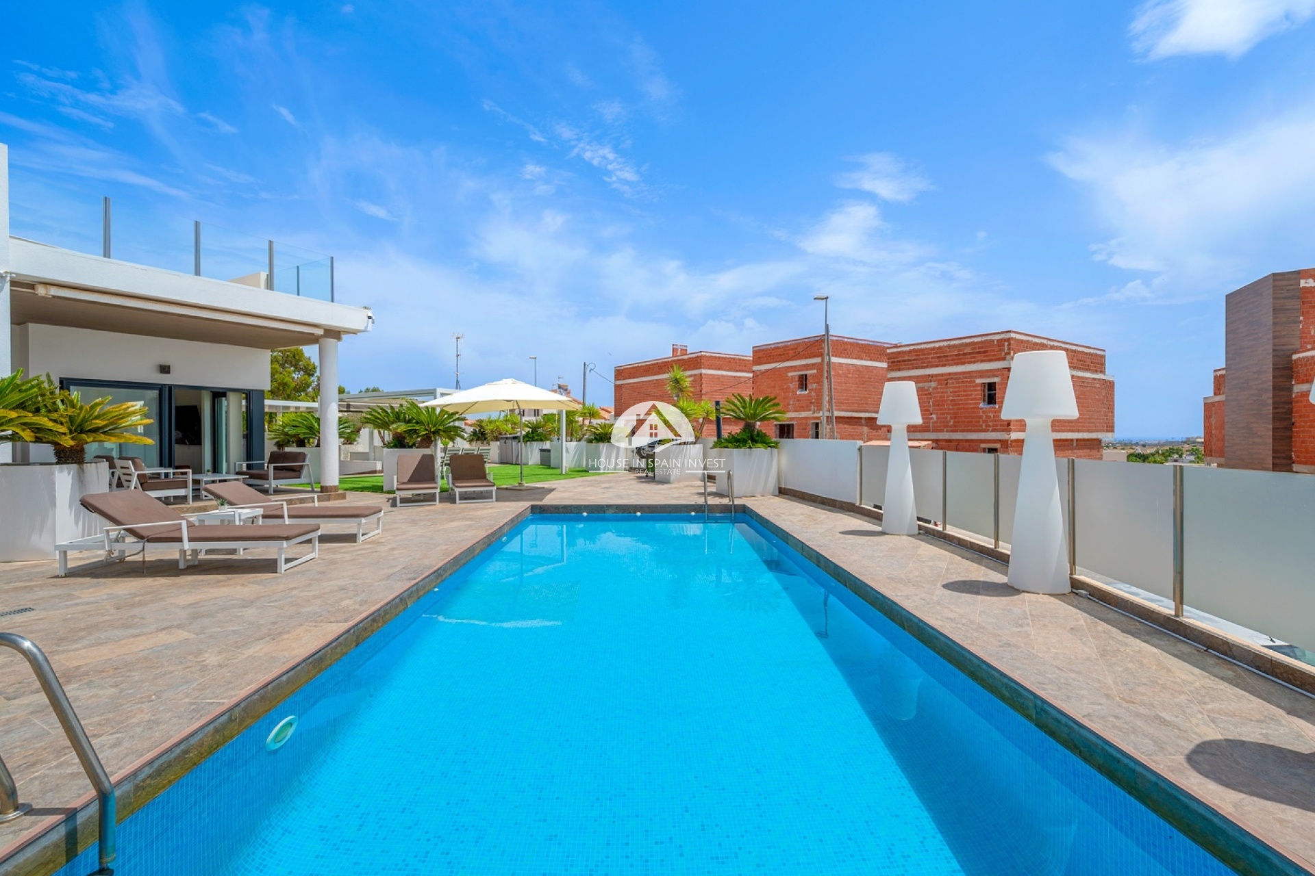 Resale - Villa - Orihuela Costa - Villamartín
