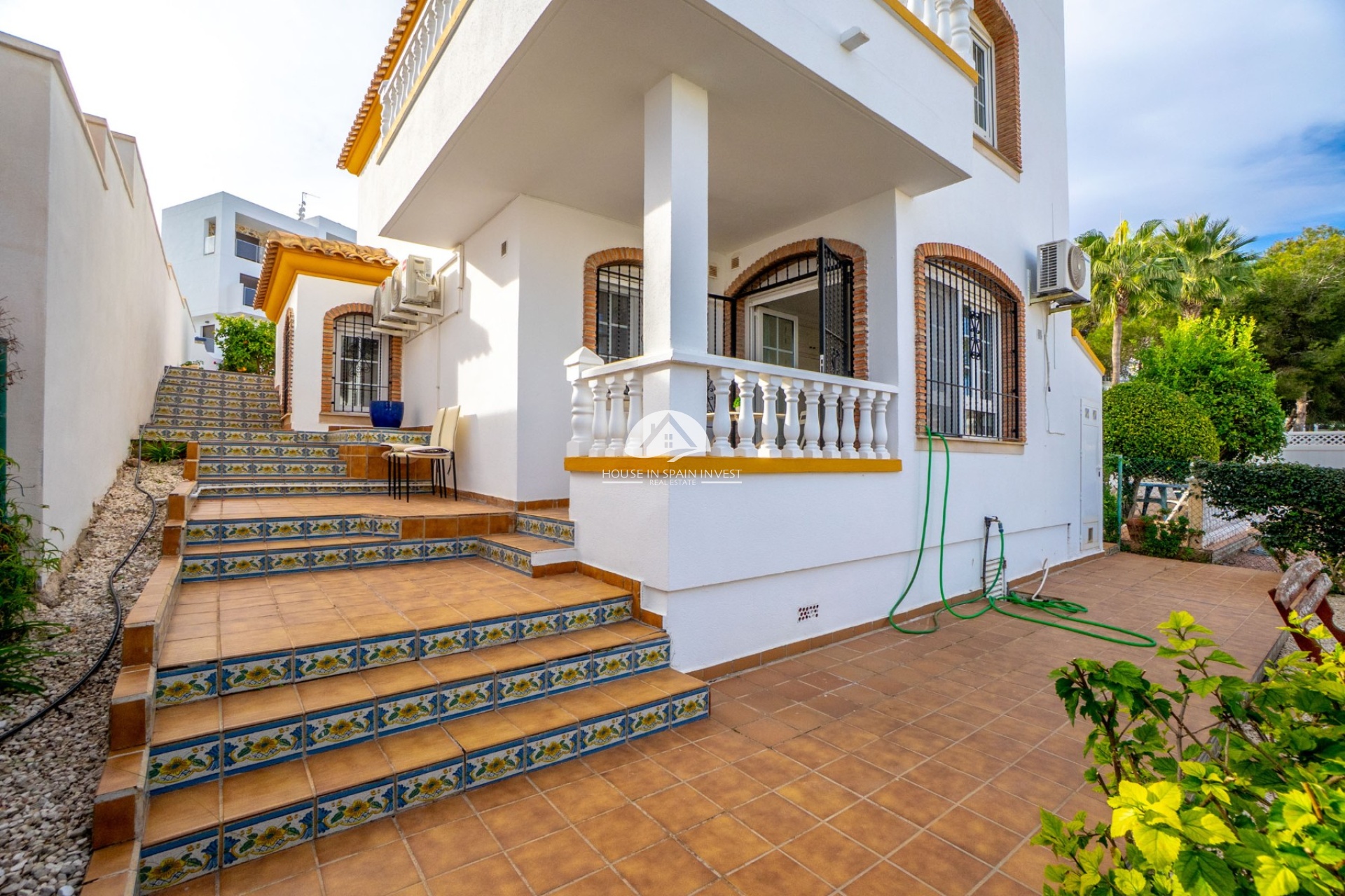 Resale - Villa - Orihuela Costa - Villamartín