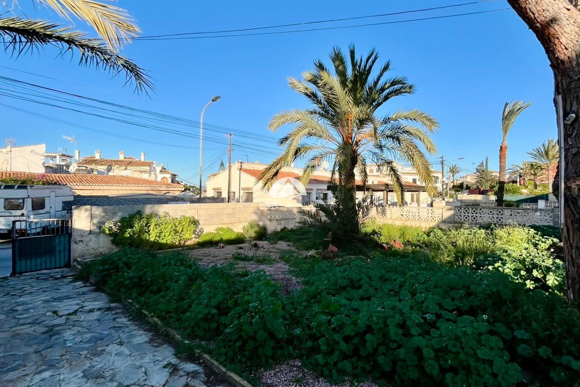 Resale - Villa - Torrevieja - Aguas Nuevas - Sector 25