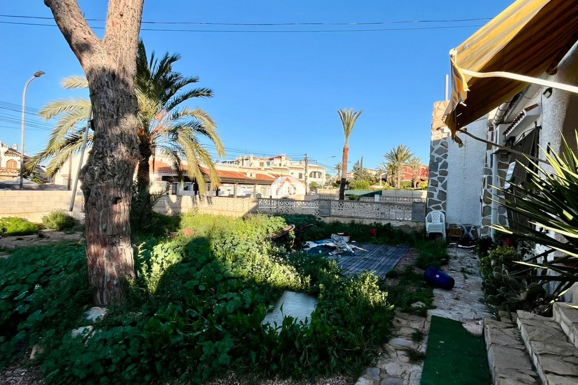 Resale - Villa - Torrevieja - Aguas Nuevas - Sector 25